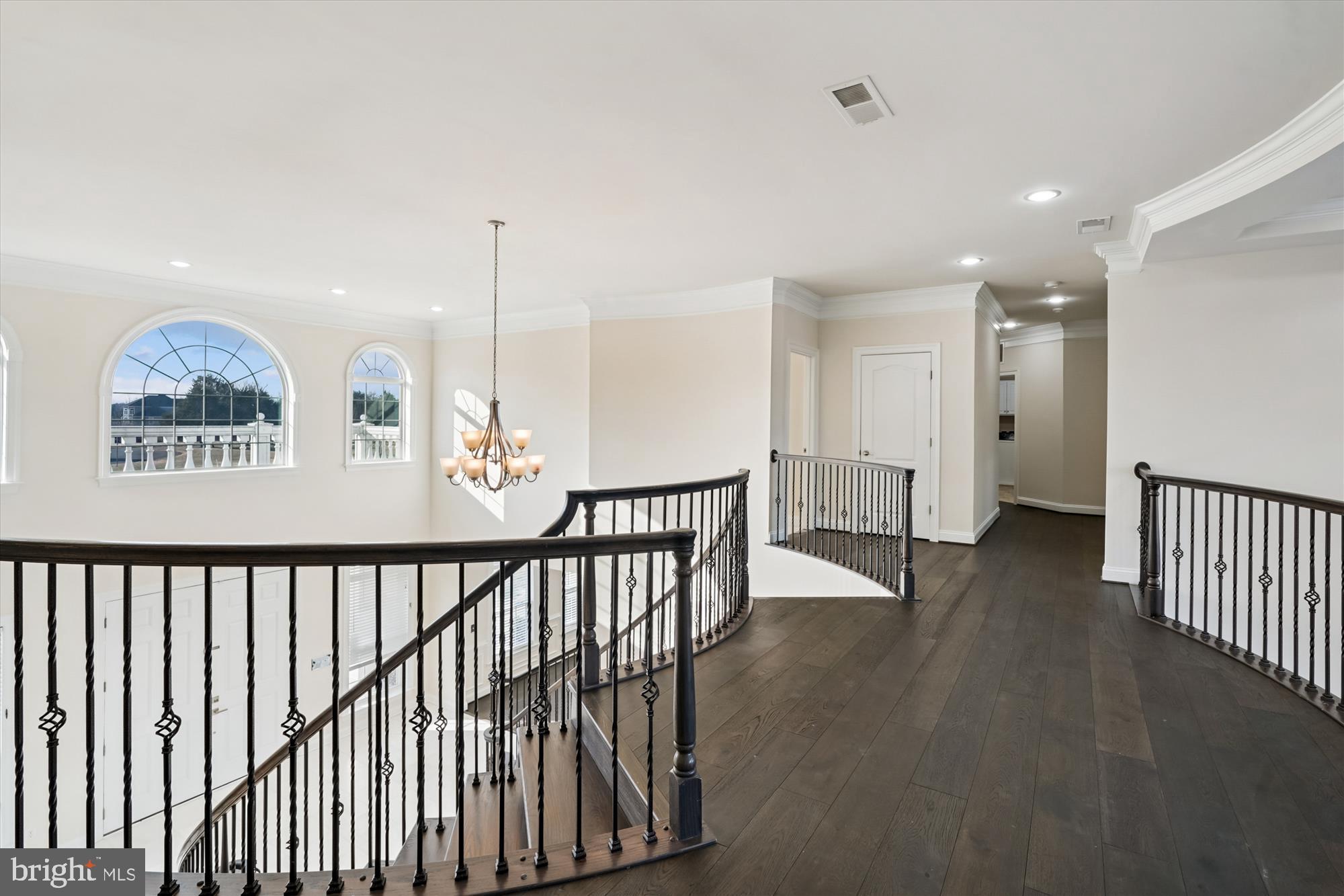 HUNTERS POND - Residential