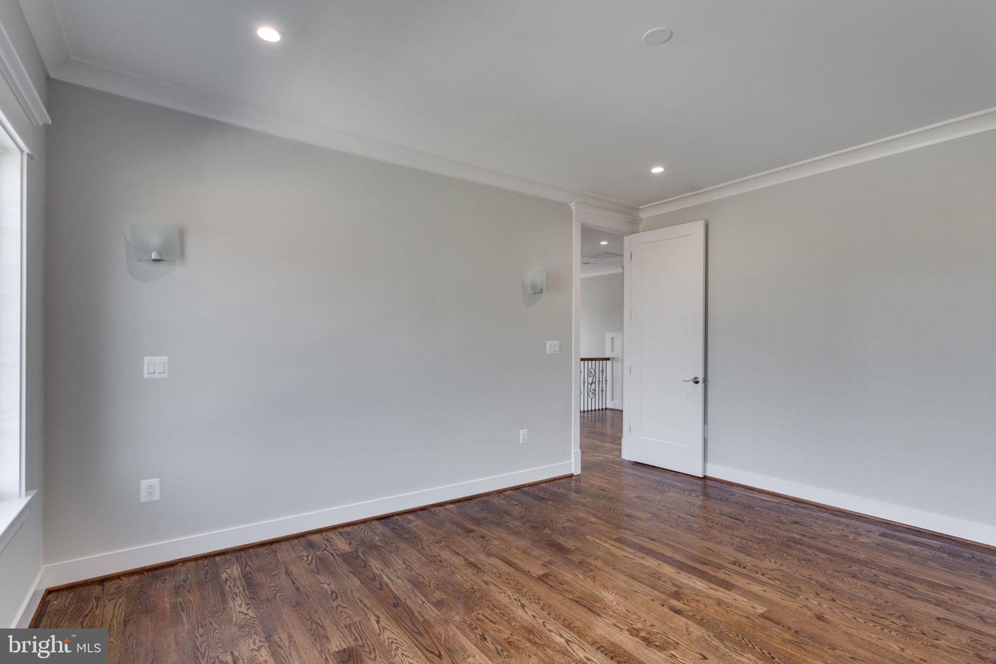 LEWINSVILLE HEIGHTS - Residential