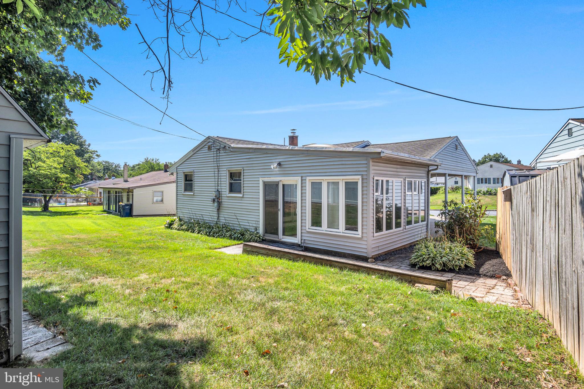 SHOPES GARDEN - Residential