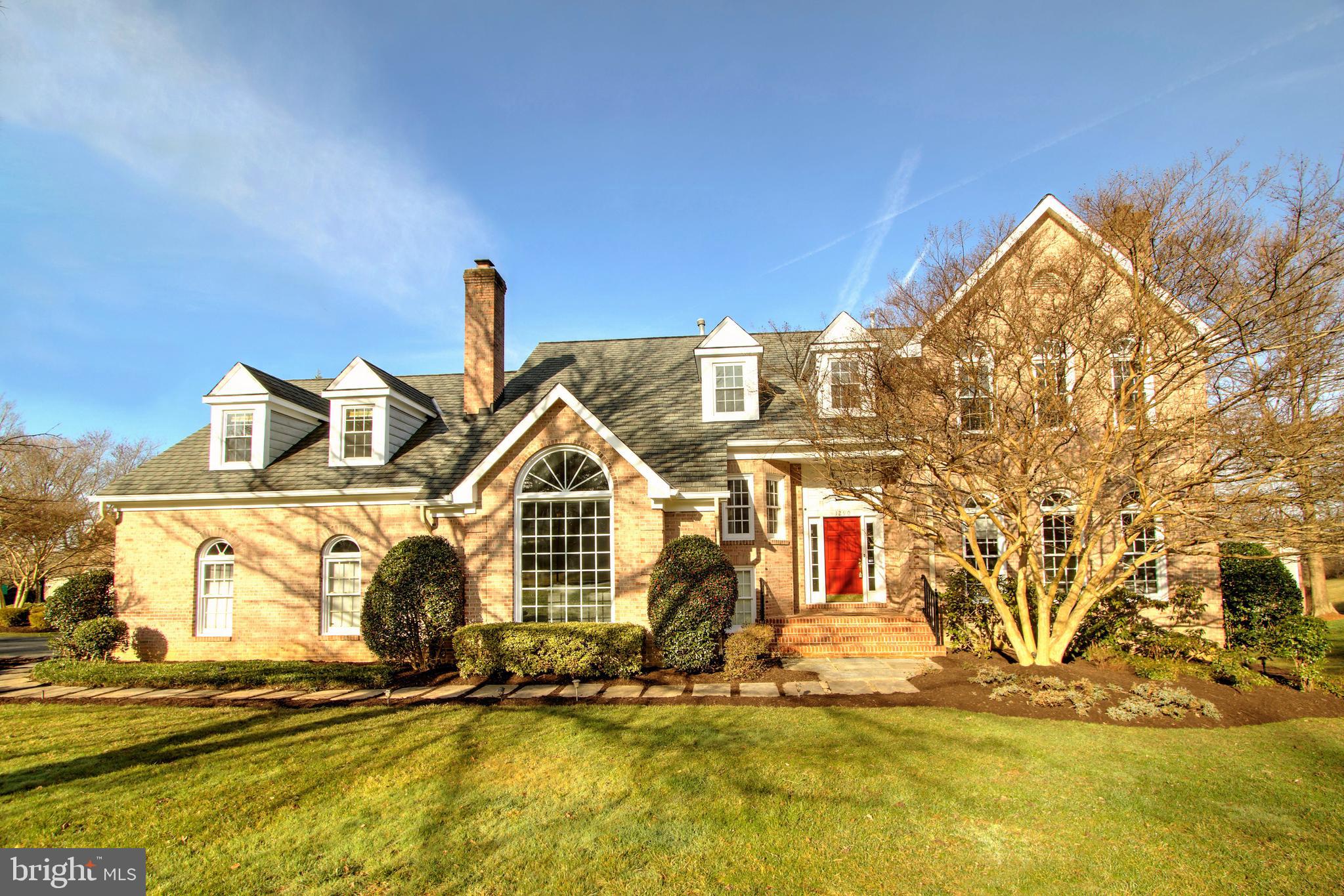 Wow! Gorgeous 3 finished level Colonial with 6000 finished square feet! Over half acre lot!  Langley High School district and Colvin Run Elementary! You'll love the hardwood floors, tall ceilings, over-sized windows and extensive moldings in this home.  The fabulous kitchen has been remodeled with white cabinets, quartz countertops, and stainless appliances, including a 6 burner gas cooktop.  The luxury owners suite offers an enormous sitting room and a stunning bath with standalone tub, separate shower, and extensive vanity space!  This home has been beautifully maintained and is ready to just move in and enjoy!  Walk through this home right now by clicking on the Tours link to access the 3D Matterport tour.  3 miles from Spring Hill subway station and Tysons Corner! Open Sunday, March 17th from 2 to 4 pm.  Come see!