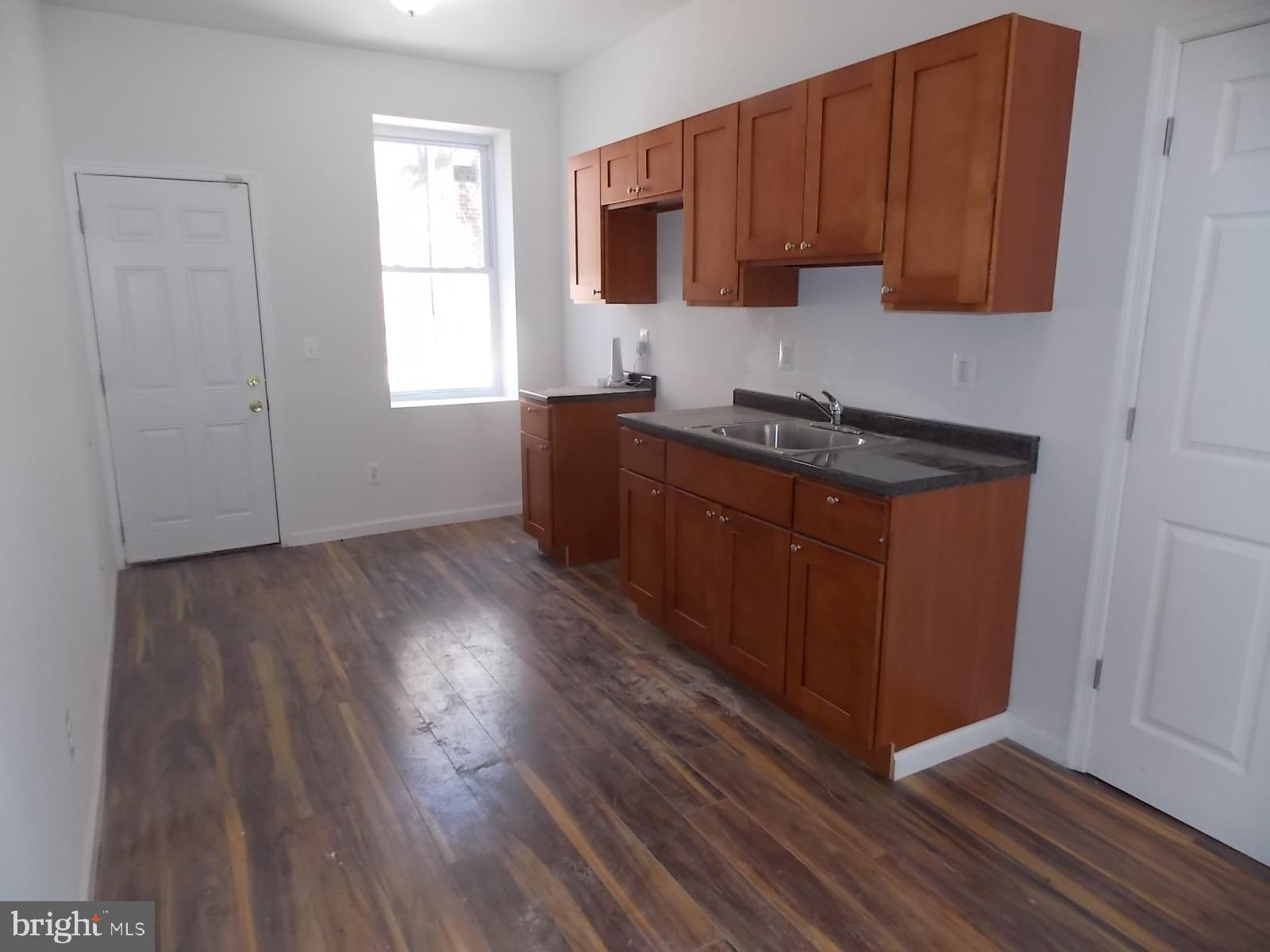 MILL CREEK - Residential