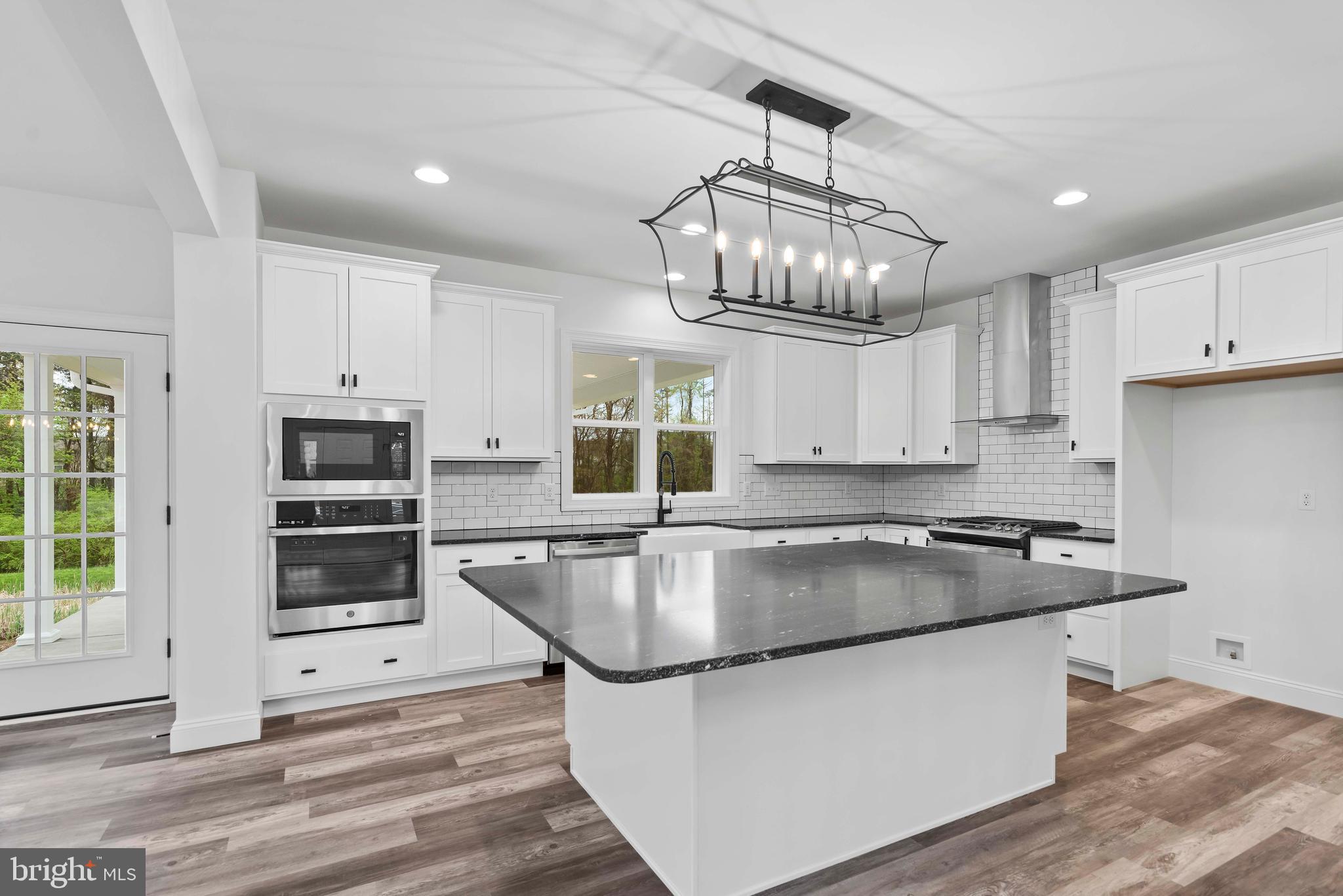 PARKWAY FARMS - Residential