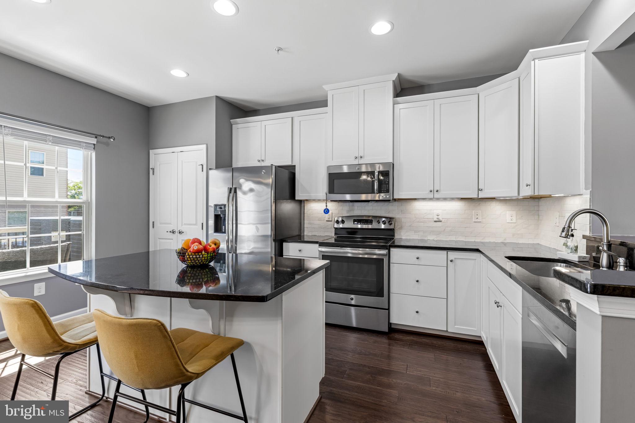 O'DONNELL SQUARE - Residential