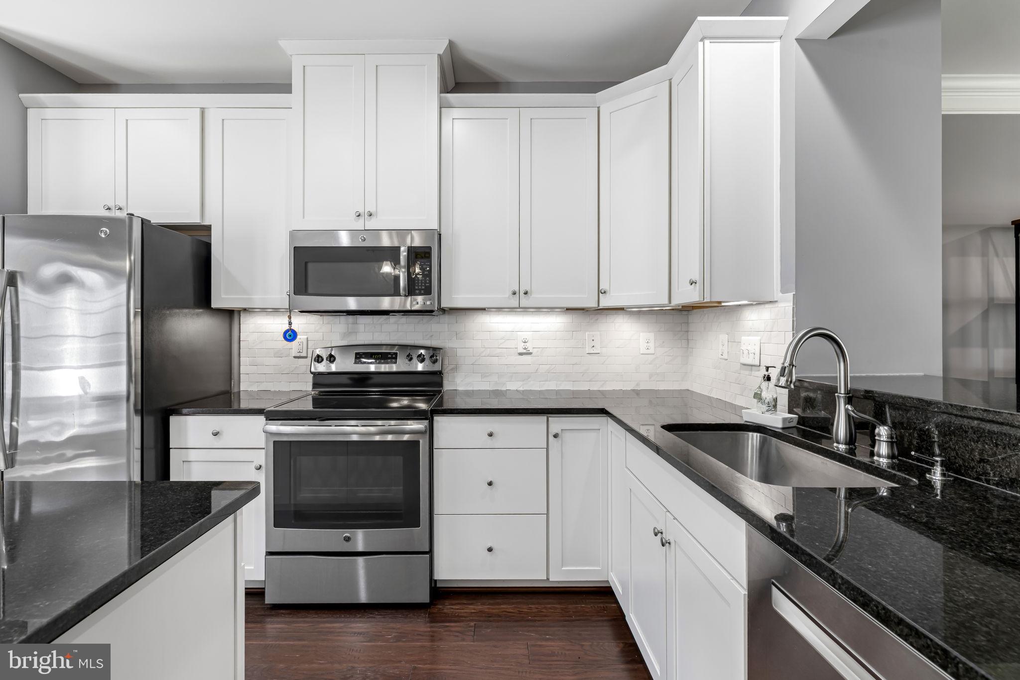 O'DONNELL SQUARE - Residential
