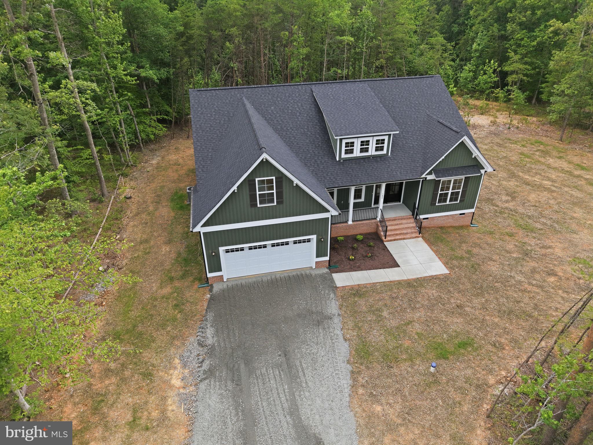 FRESHWATER ESTATES - Residential