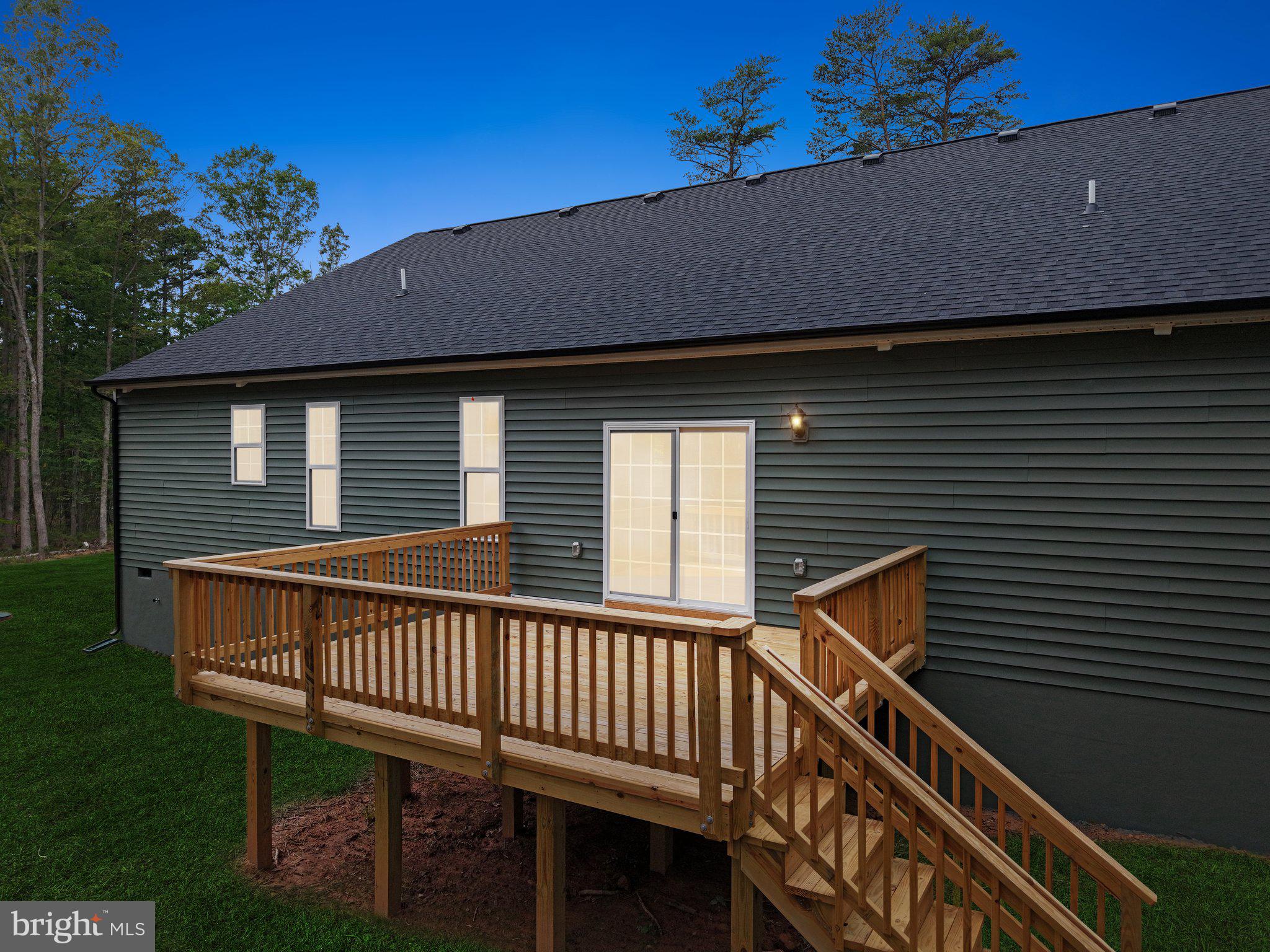 FRESHWATER ESTATES - Residential