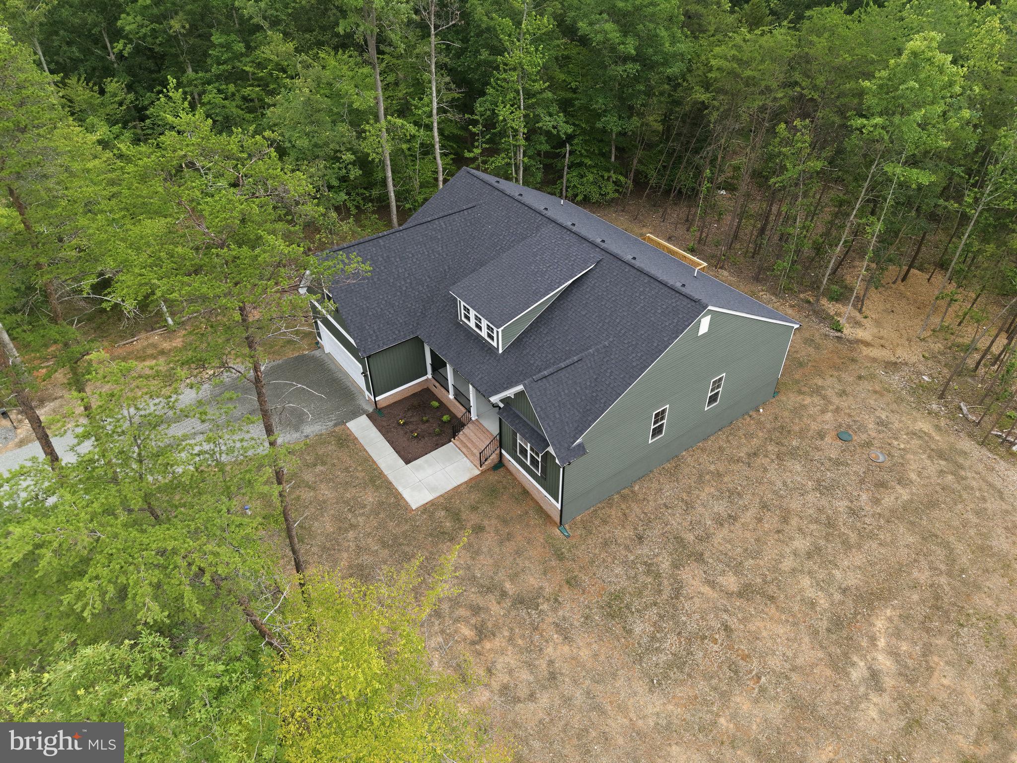 FRESHWATER ESTATES - Residential