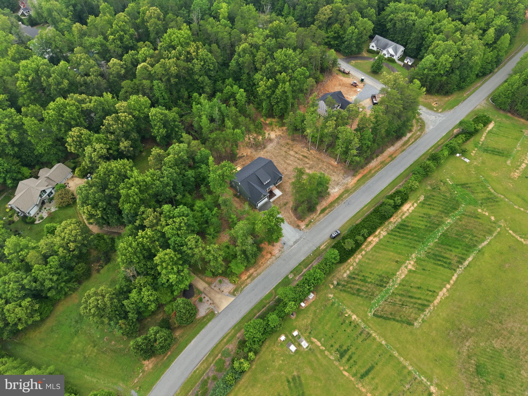 FRESHWATER ESTATES - Residential