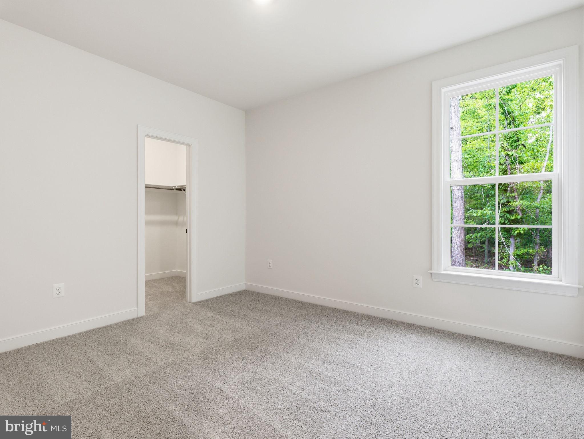 FRESHWATER ESTATES - Residential