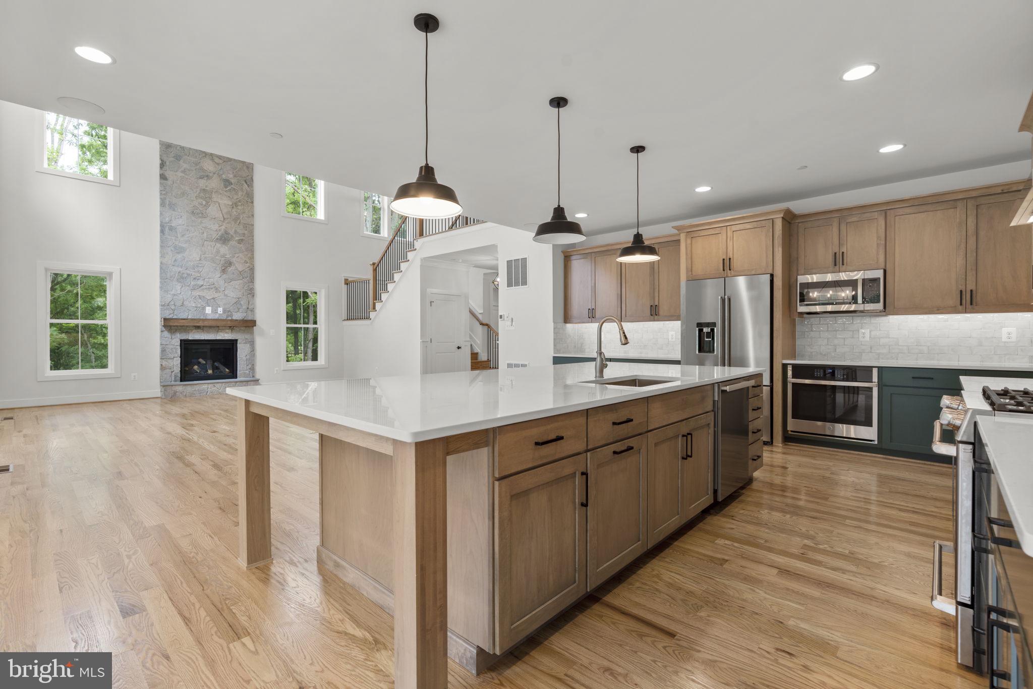 NOB HILL - Residential
