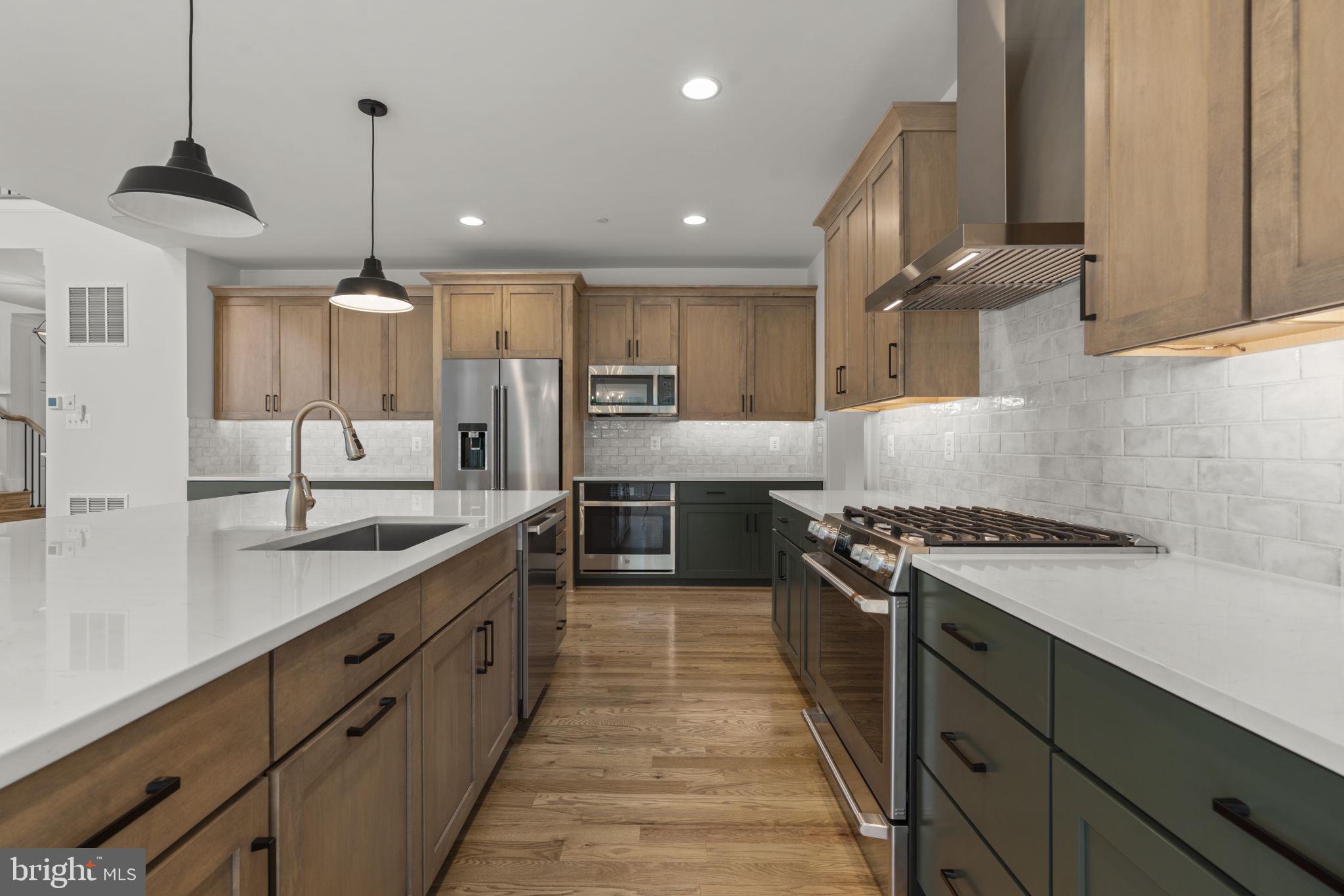 NOB HILL - Residential