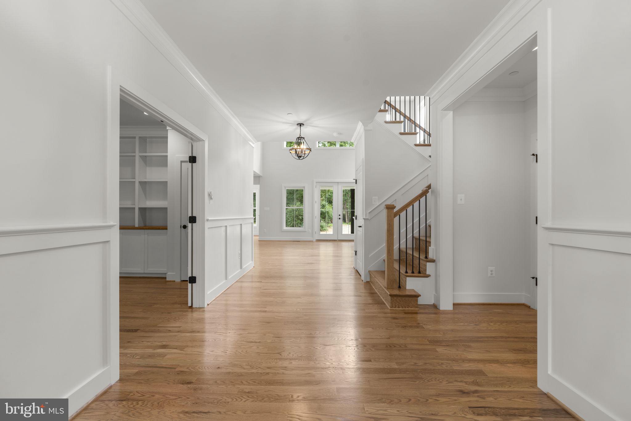 NOB HILL - Residential