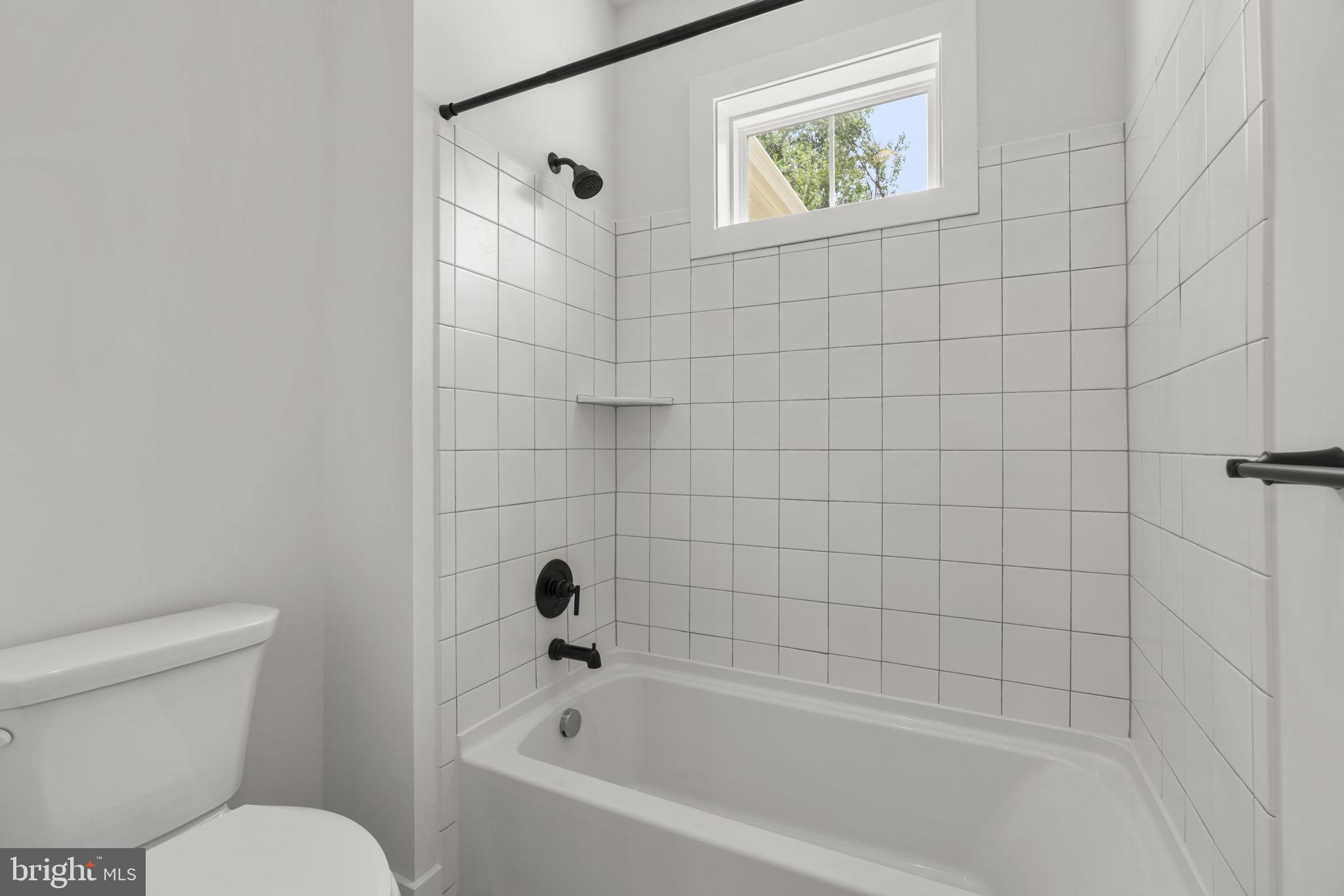 NOB HILL - Residential