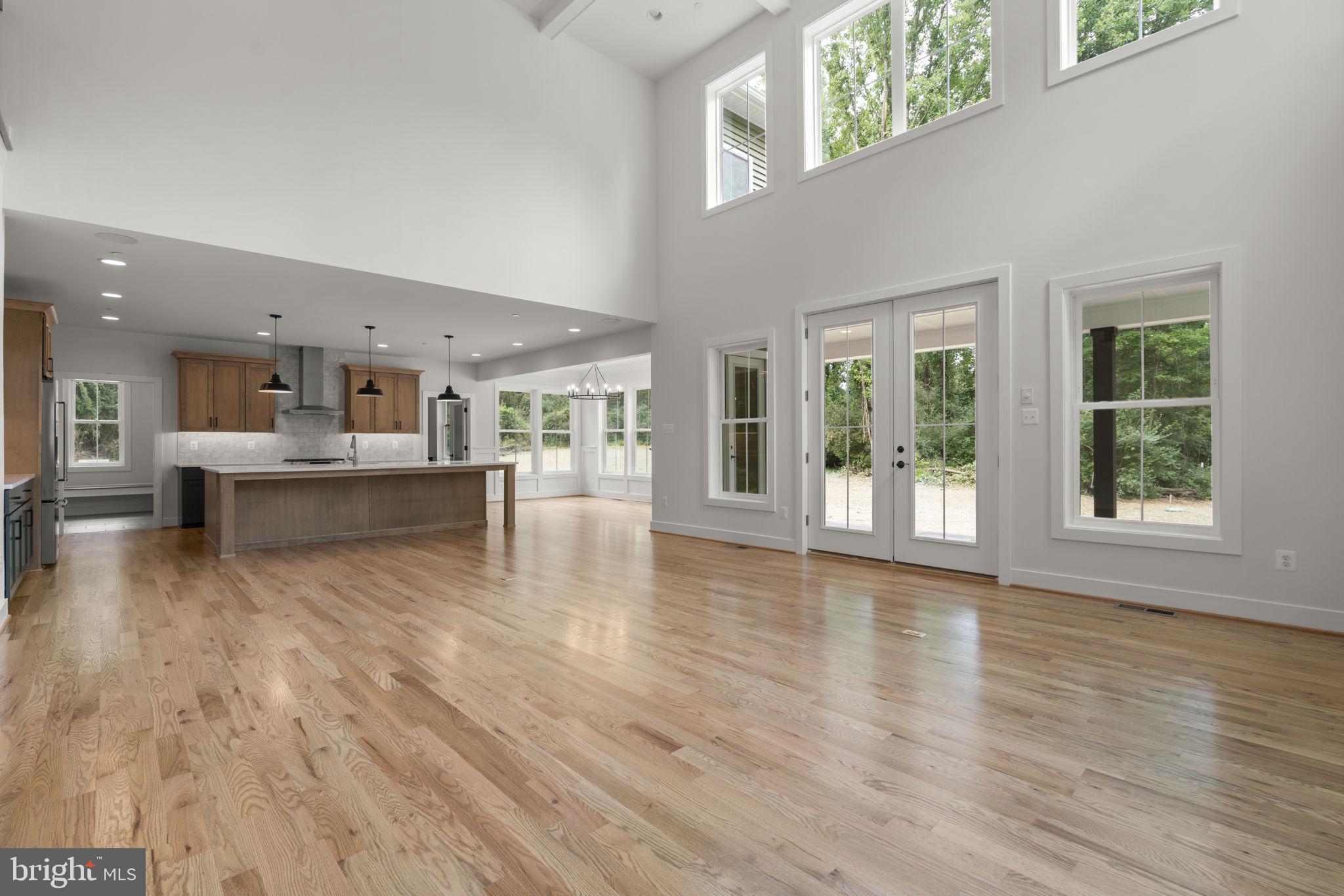 NOB HILL - Residential
