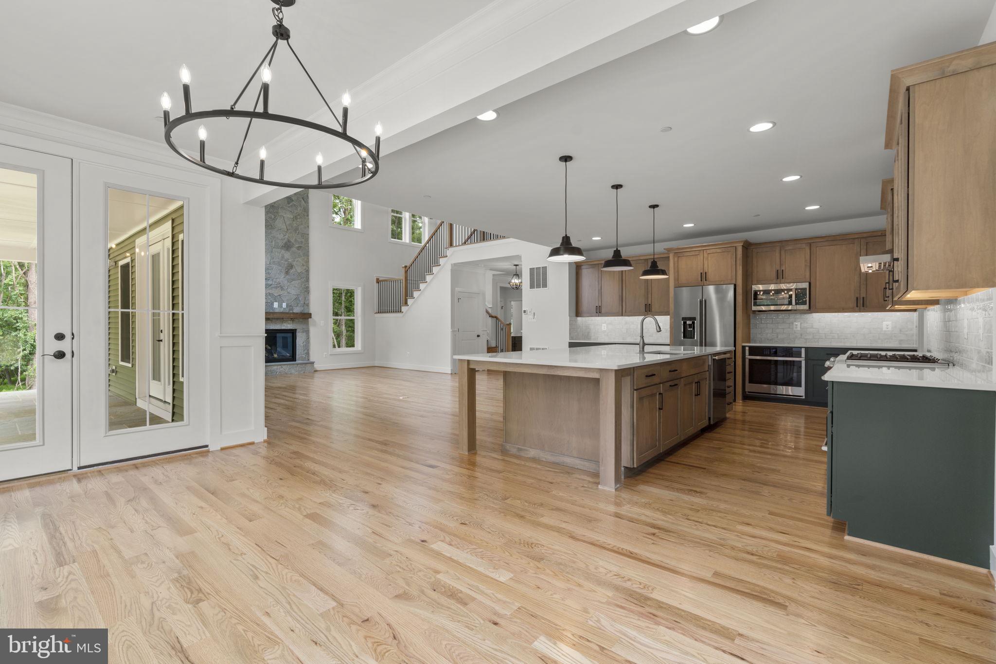 NOB HILL - Residential
