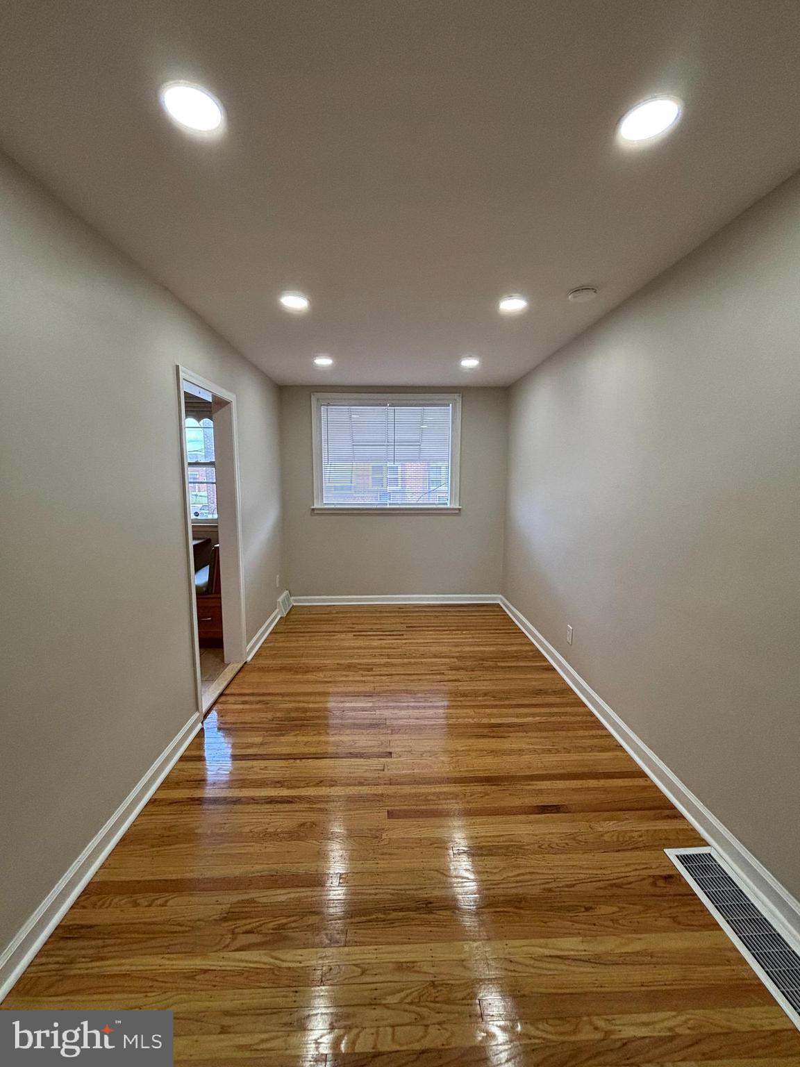 JUNIATA - Residential