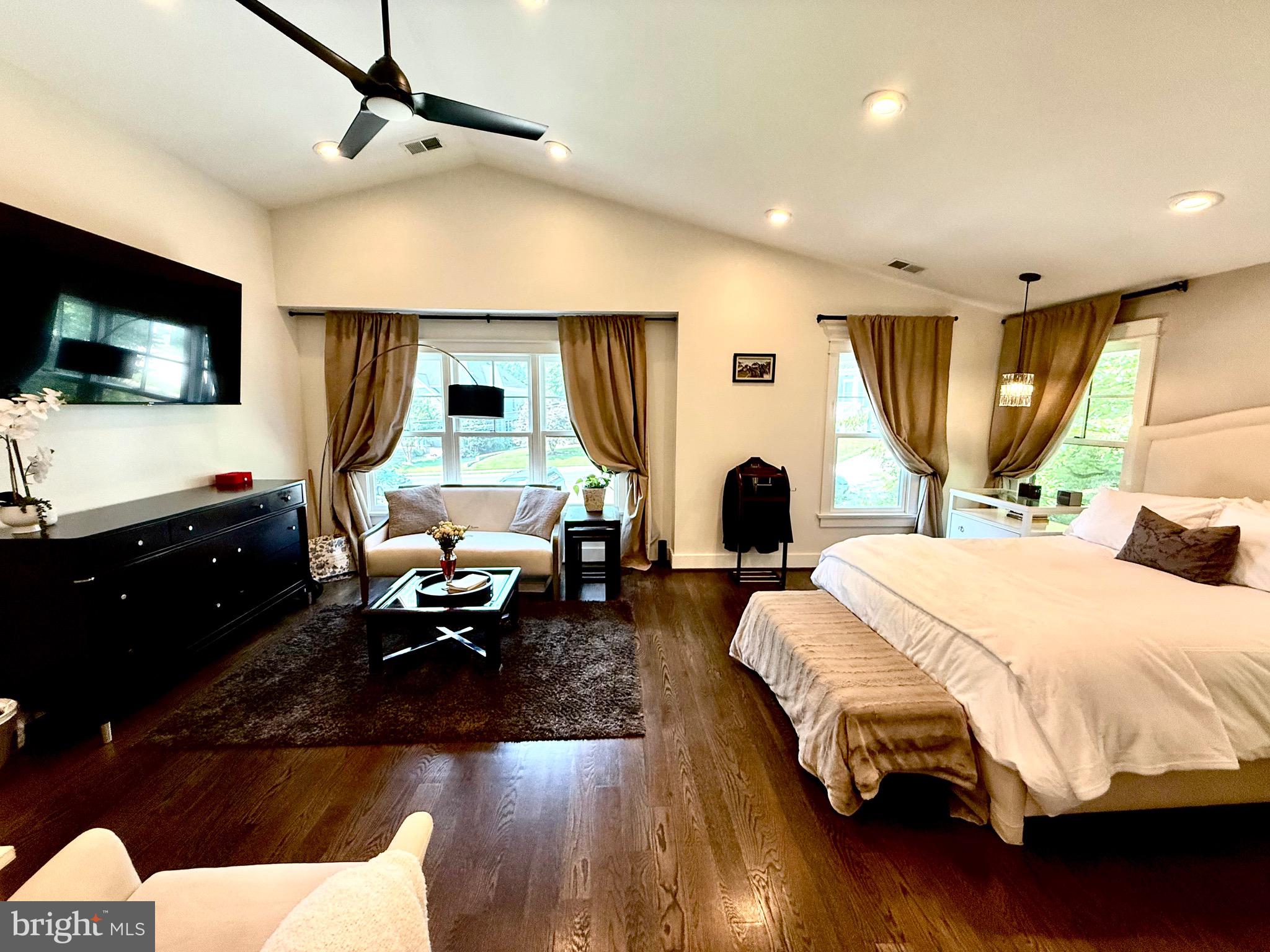 STONELEIGH - Residential