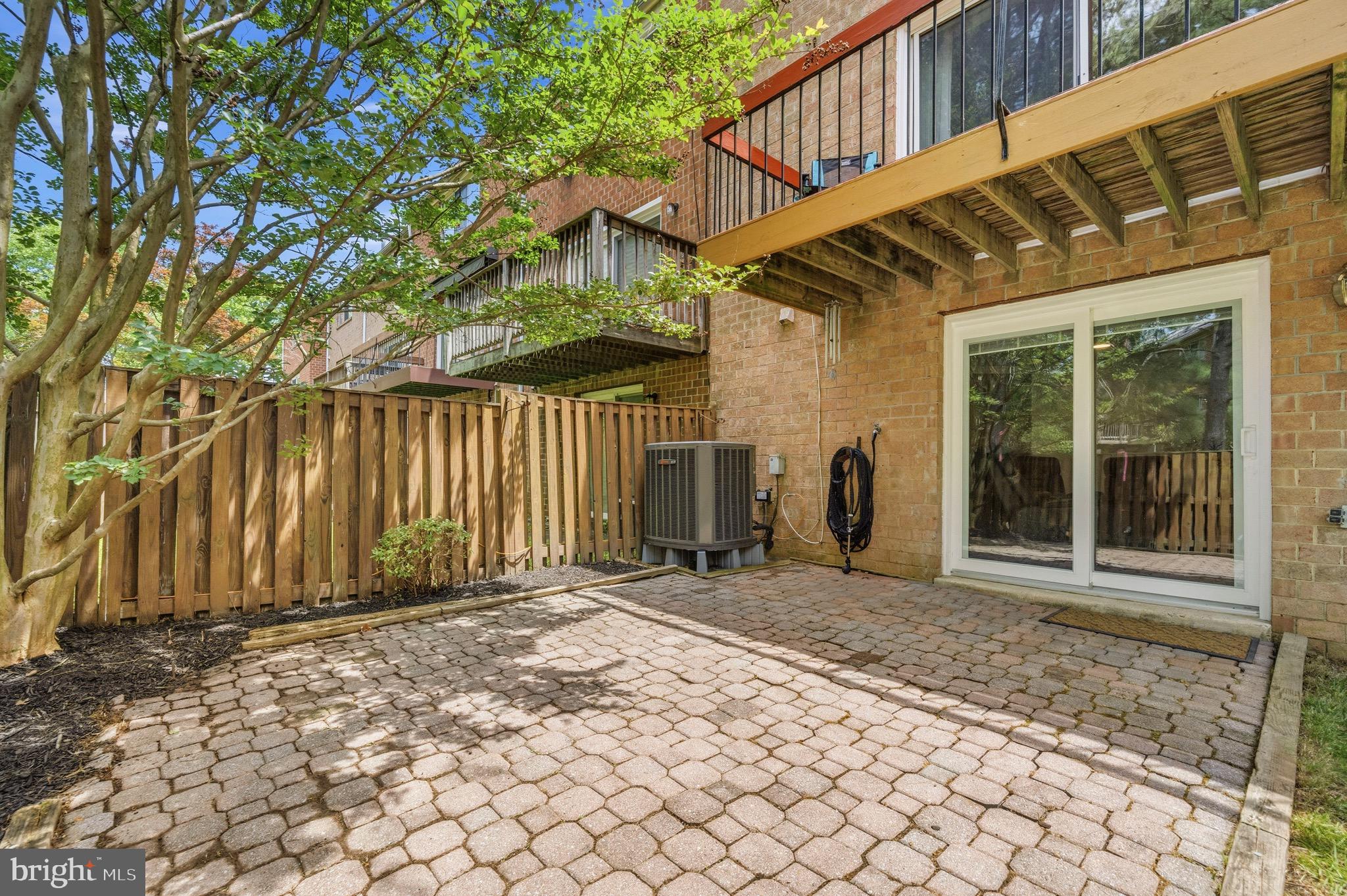 VILLAGE OF HICKORY RIDGE - Residential