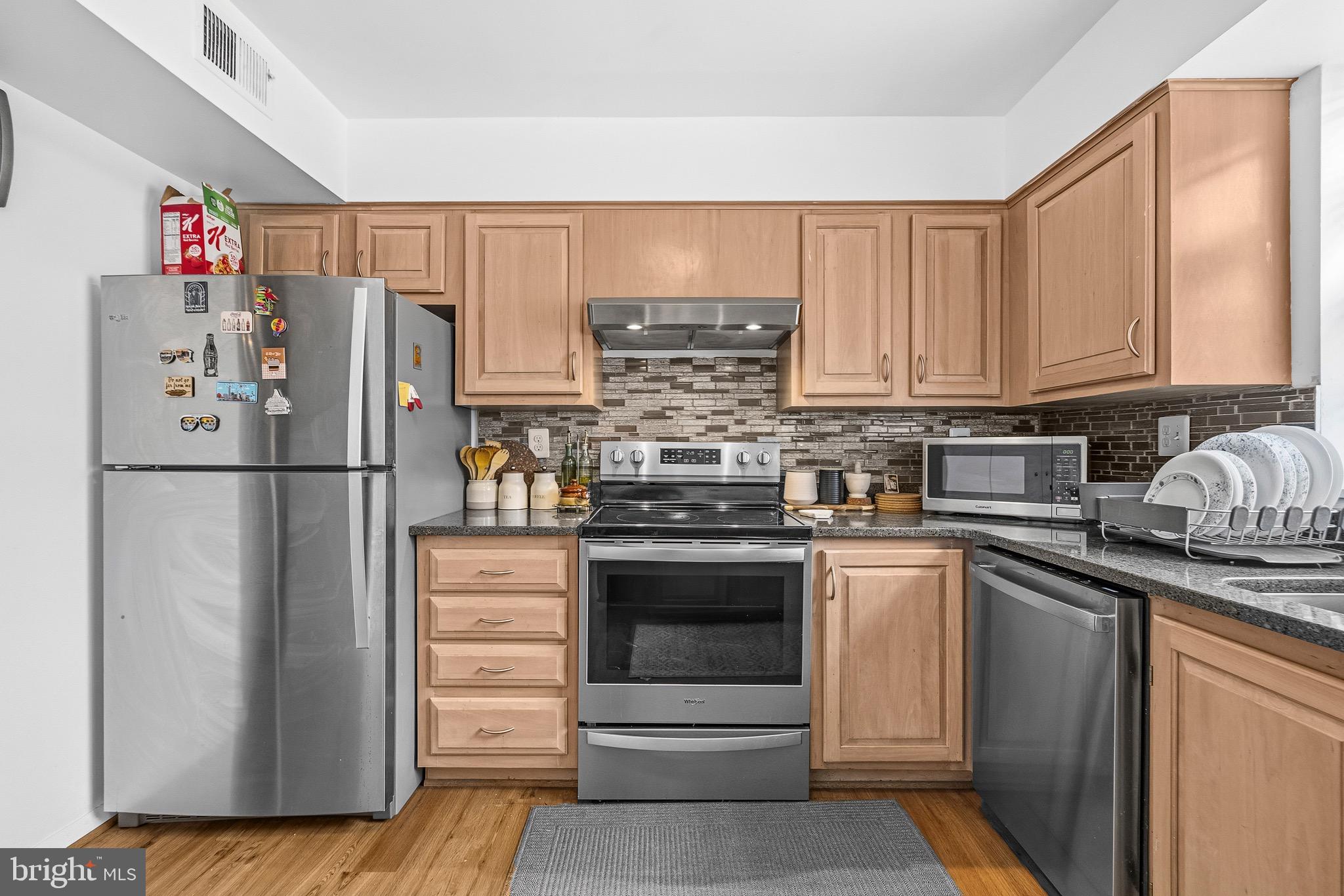 VILLAGE OF HICKORY RIDGE - Residential