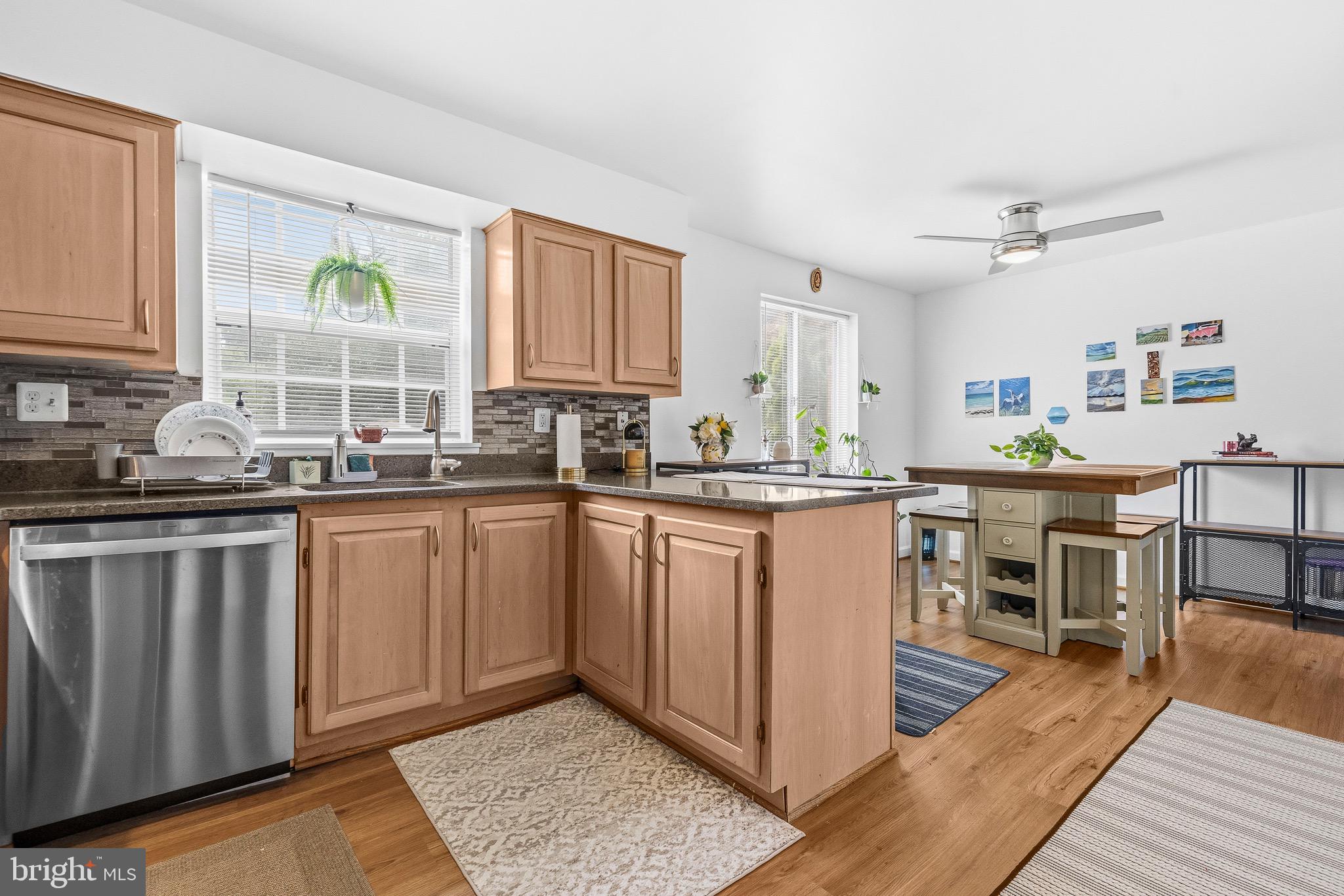VILLAGE OF HICKORY RIDGE - Residential