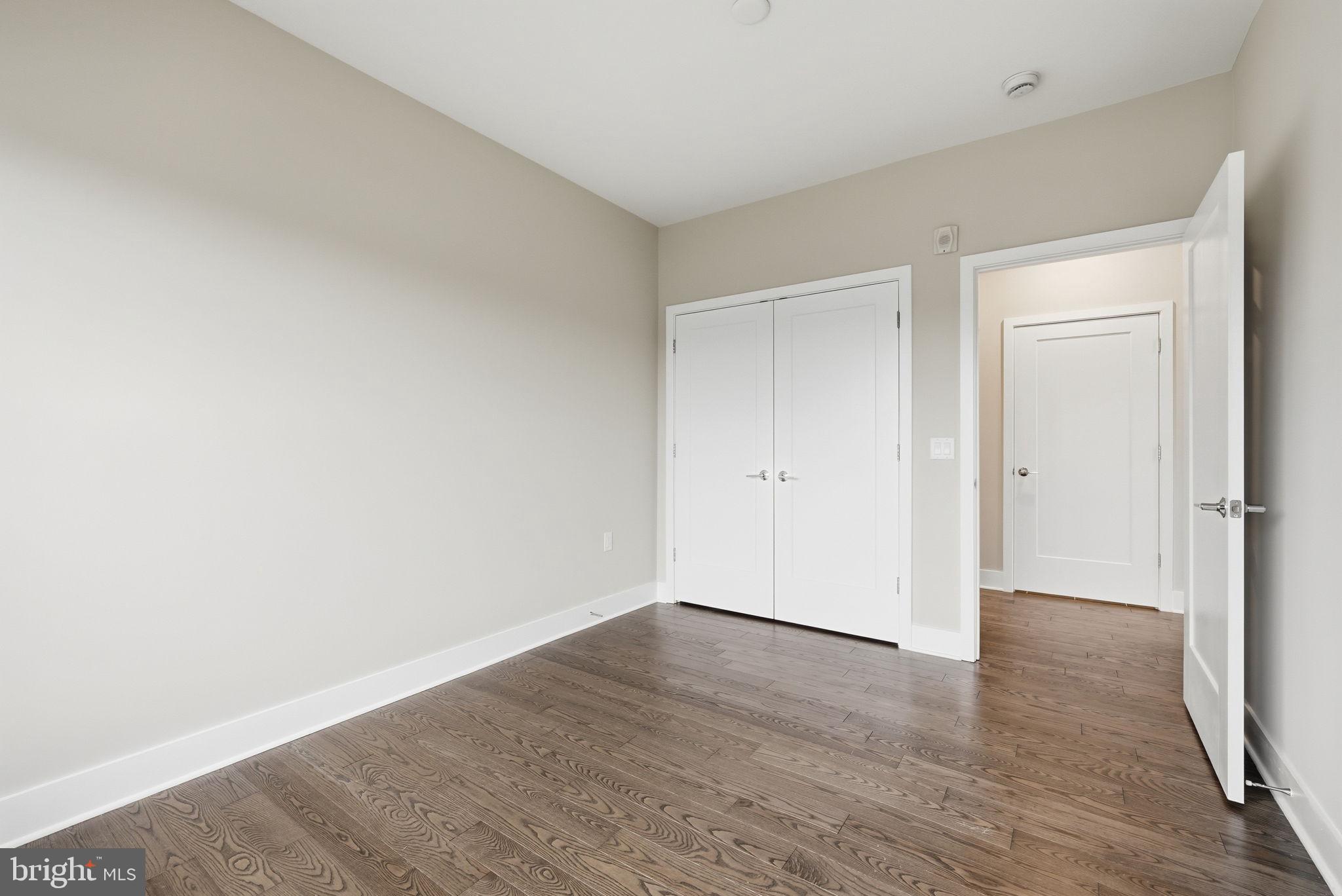 CROWN FARM - Residential