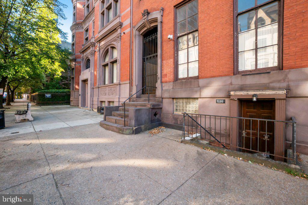 MOUNT VERNON - Commercial Sale