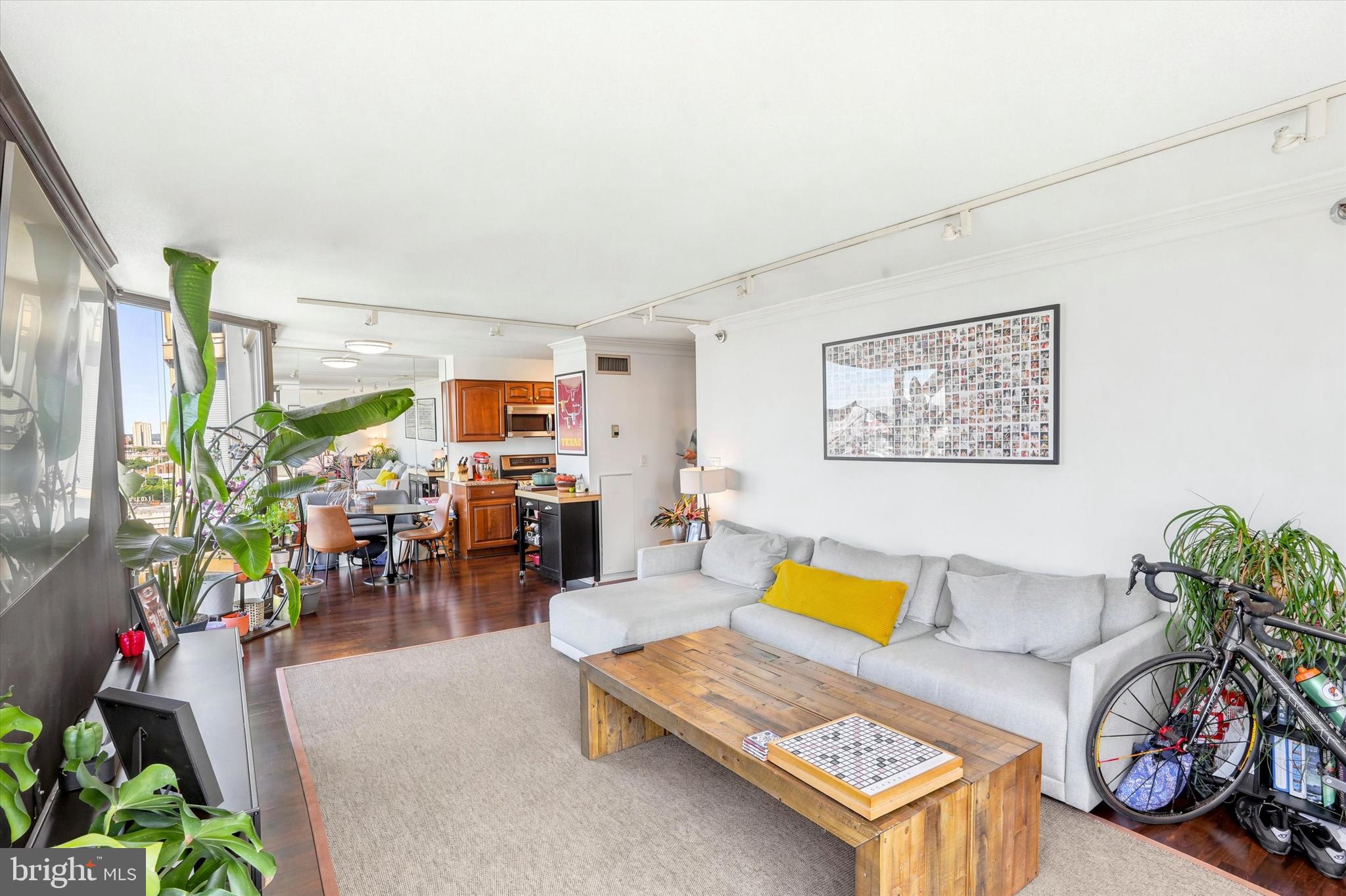 RITTENHOUSE SQUARE - Residential