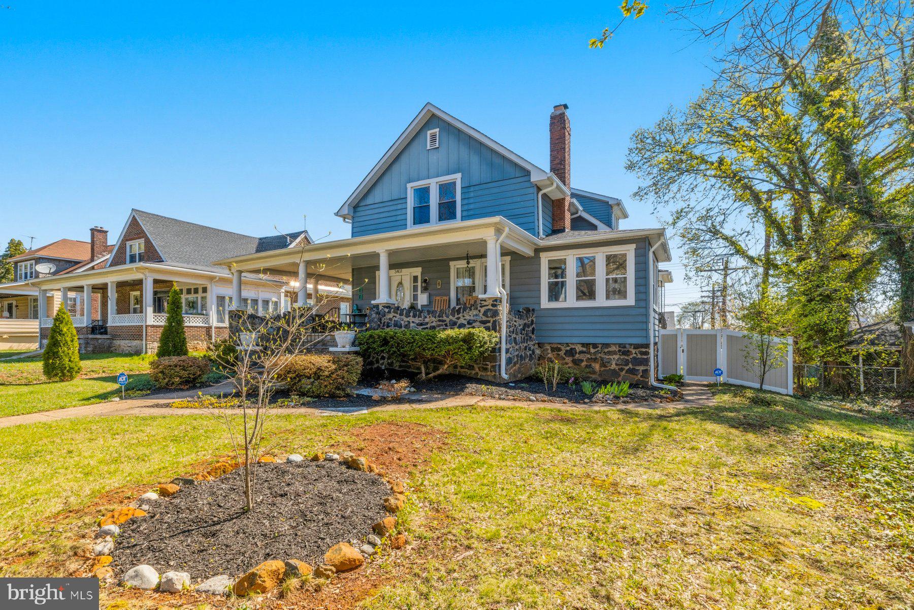 ASHBURTON HISTORIC DISTRICT - Residential