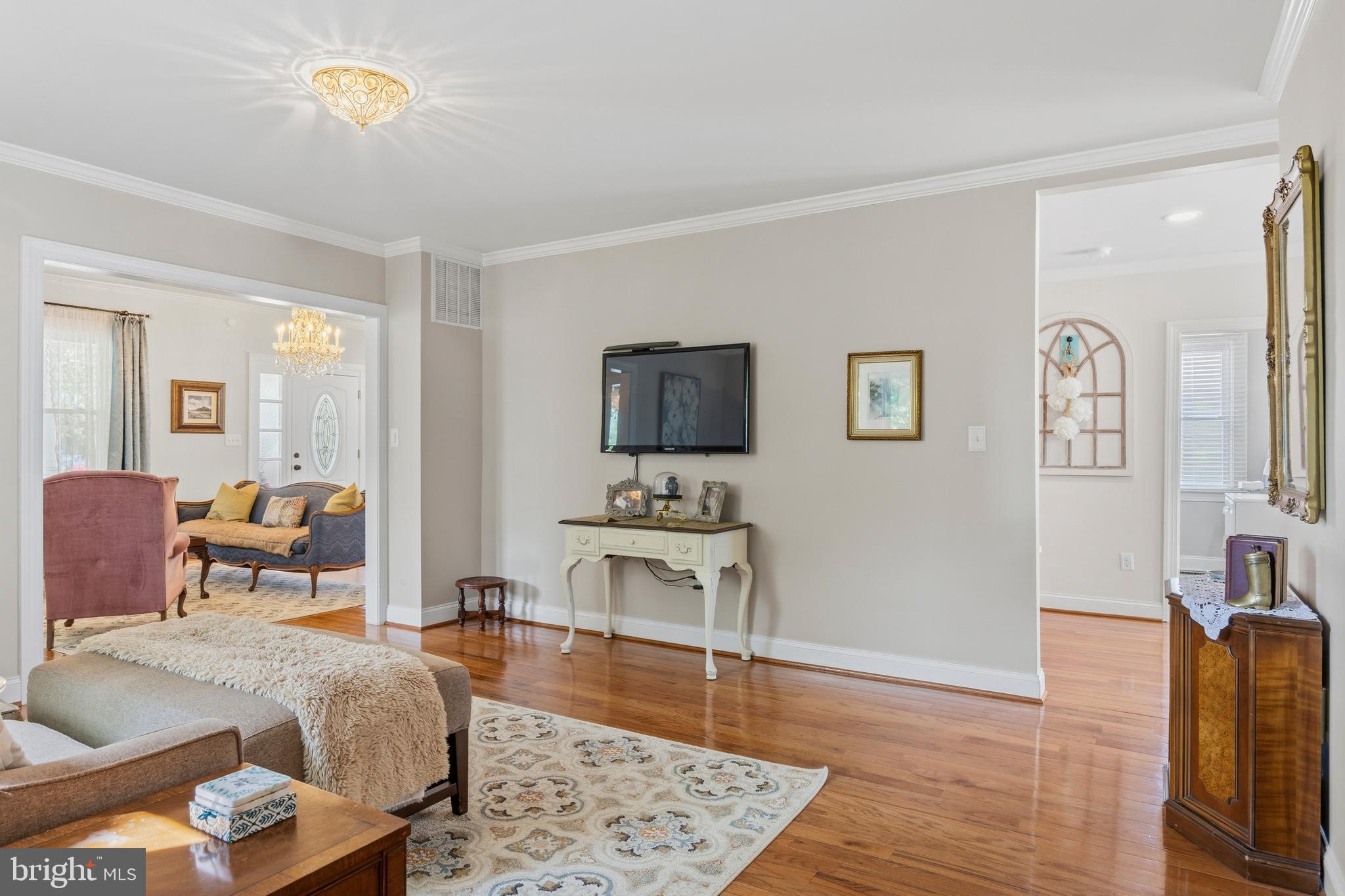 ASHBURTON HISTORIC DISTRICT - Residential