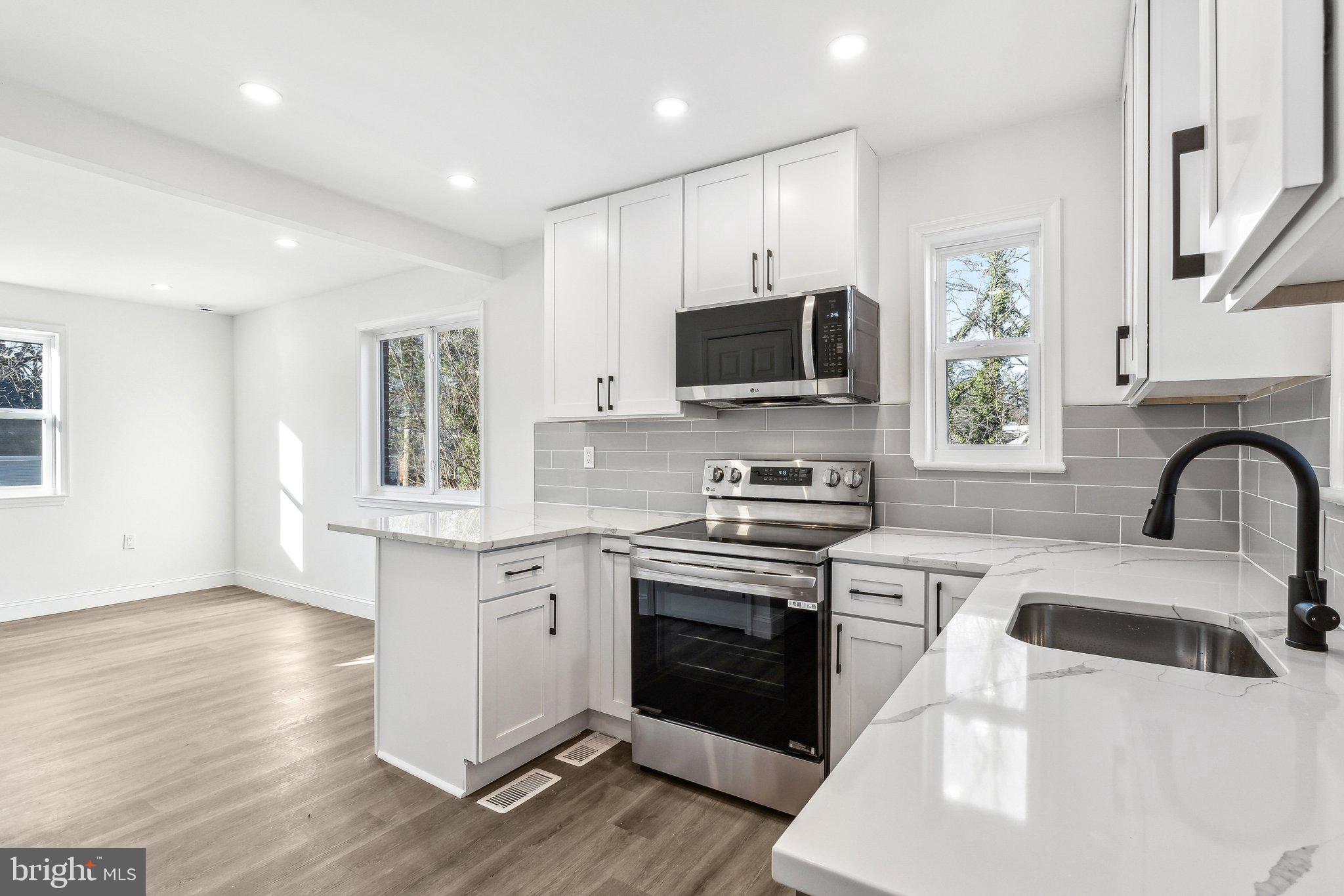 BLADENSBURG - Residential