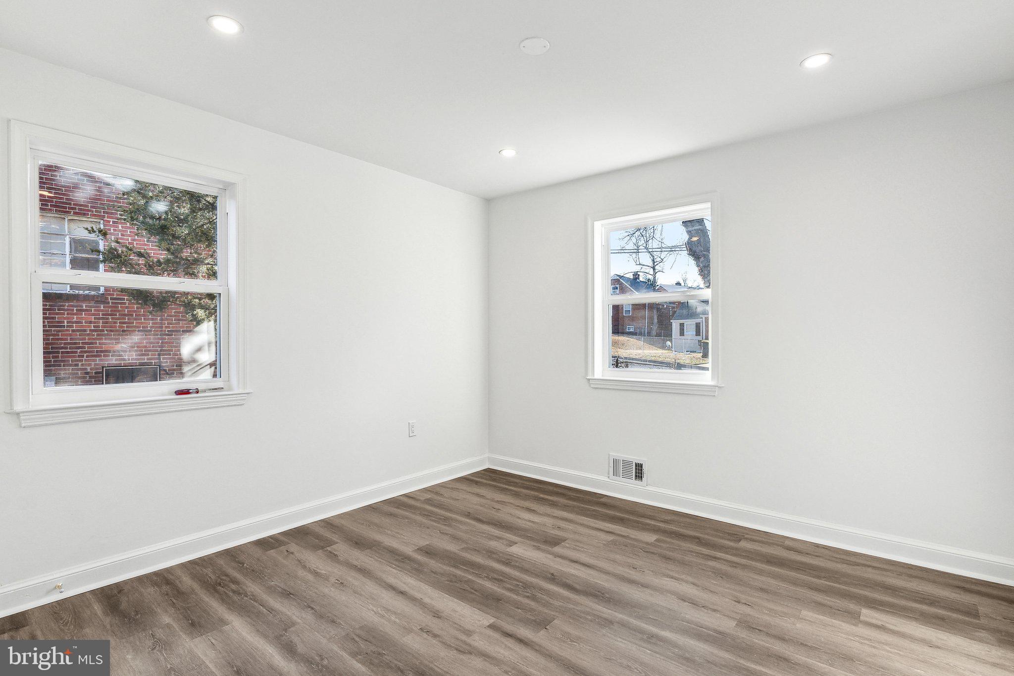 BLADENSBURG - Residential
