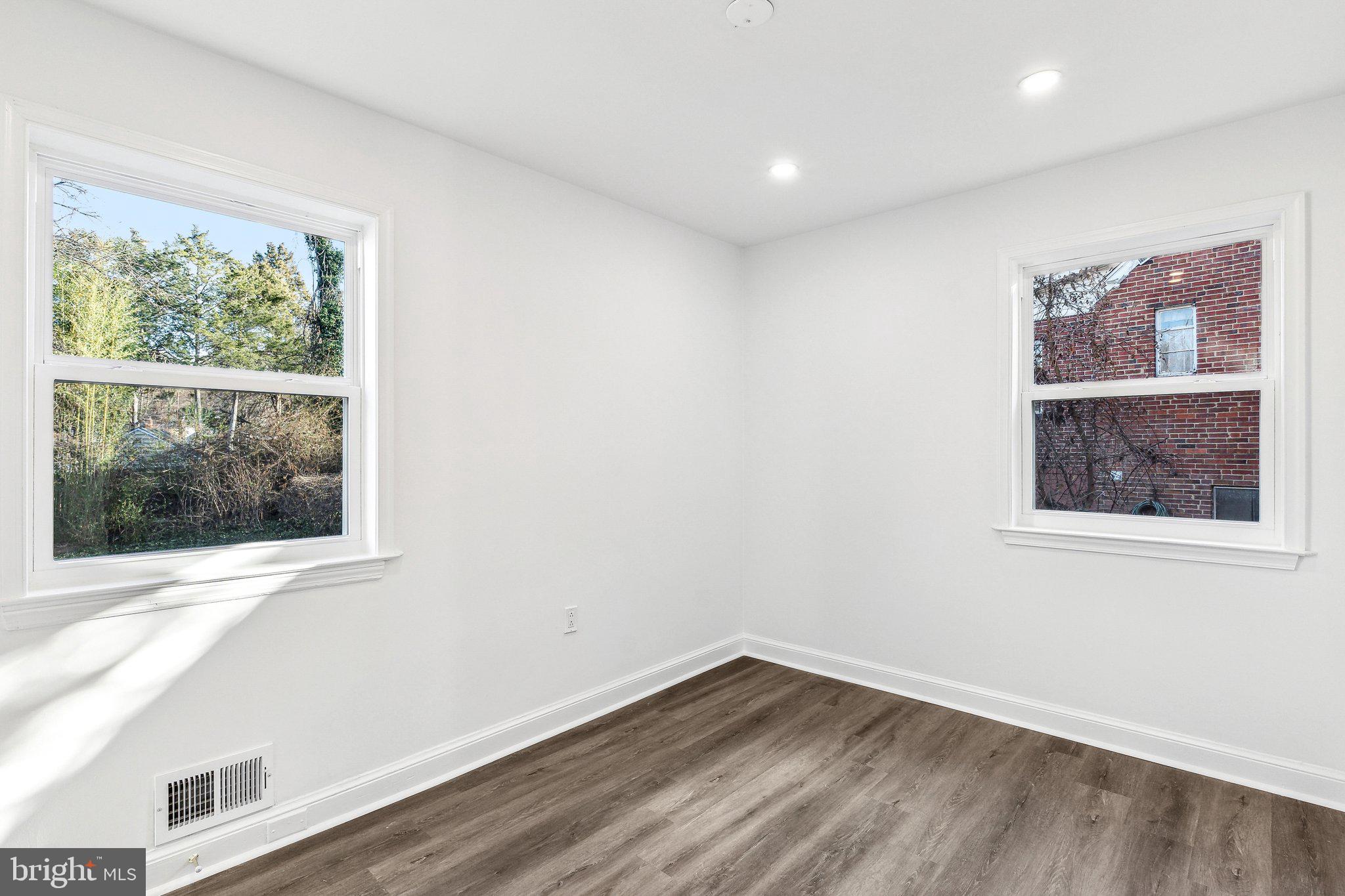 BLADENSBURG - Residential