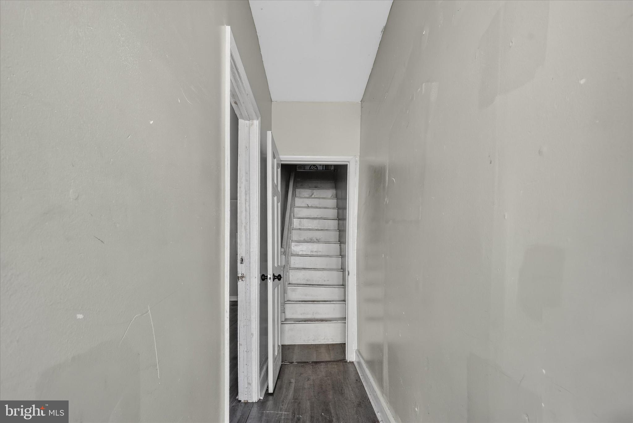 KENSINGTON - Residential Income