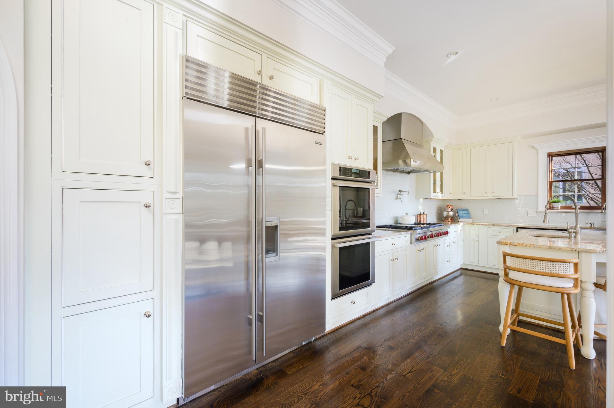 SPRING VALLEY - Residential