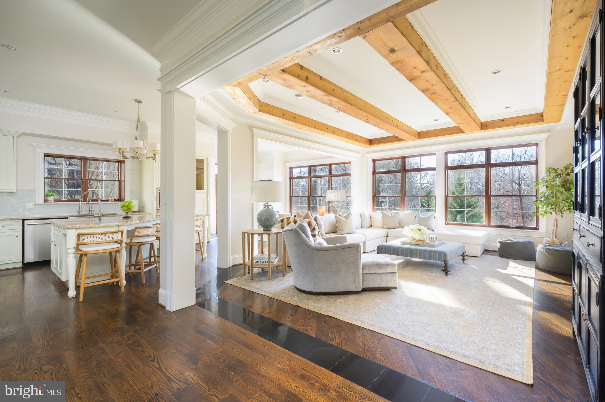 SPRING VALLEY - Residential
