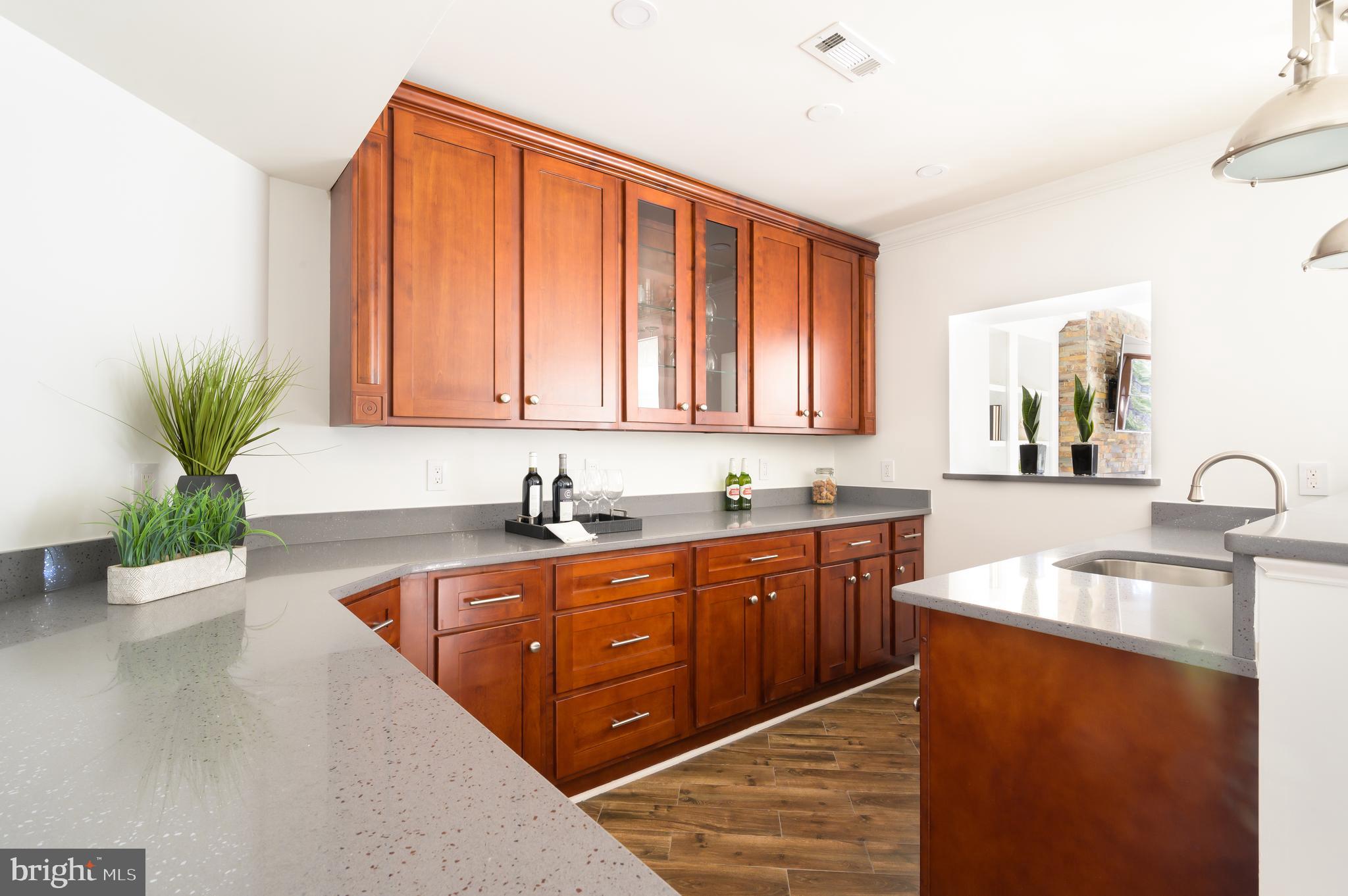 SPRING VALLEY - Residential