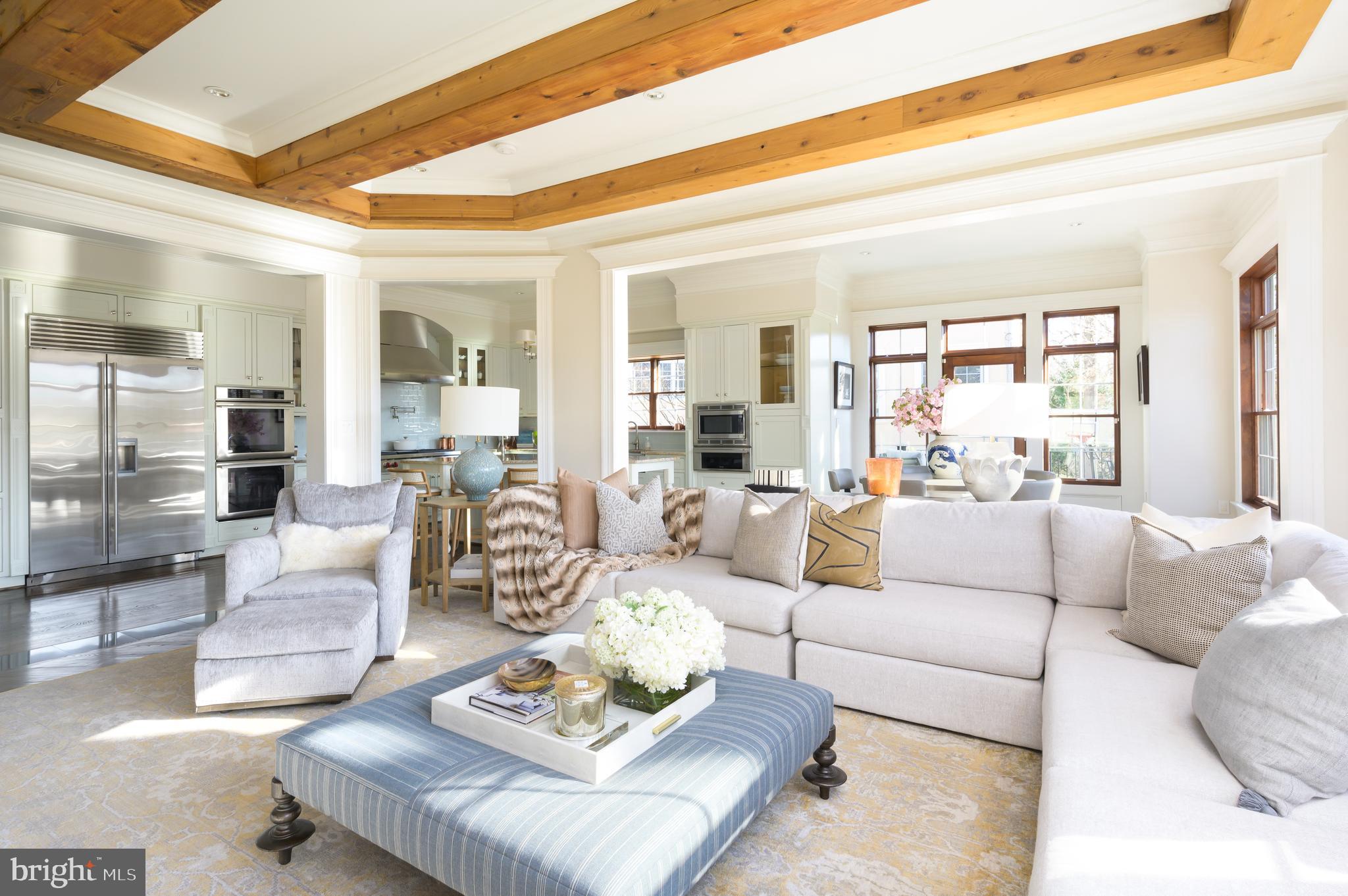 SPRING VALLEY - Residential