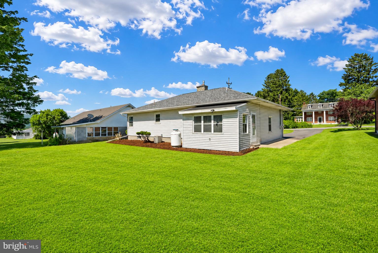 BROWN - Residential