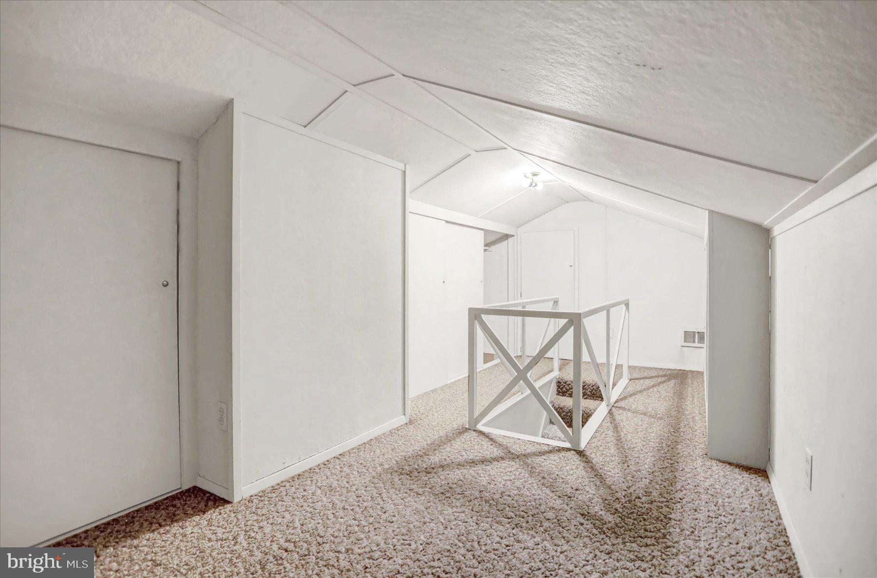 BROWN - Residential