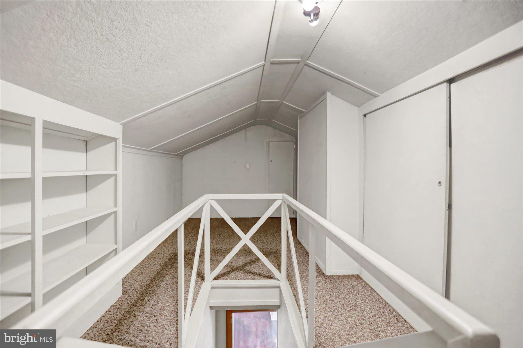 BROWN - Residential