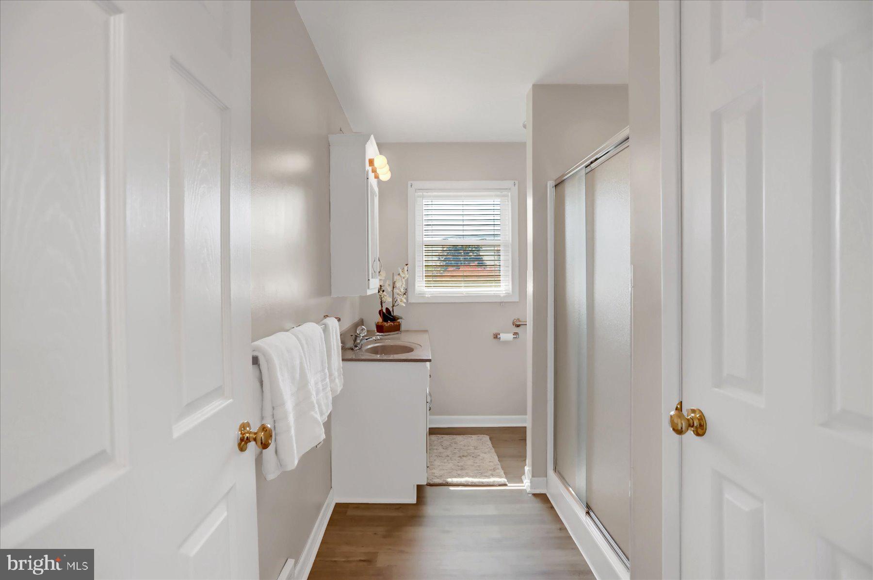 BROWN - Residential