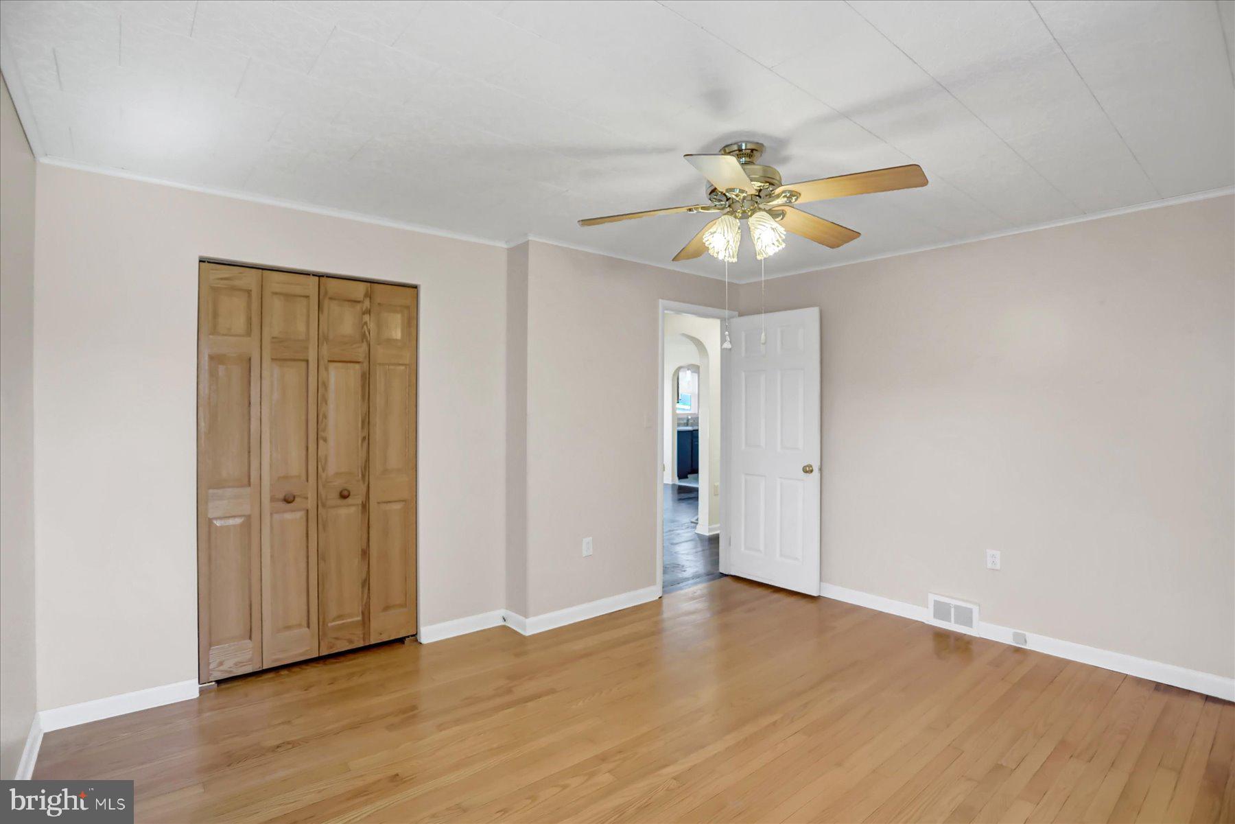 BROWN - Residential