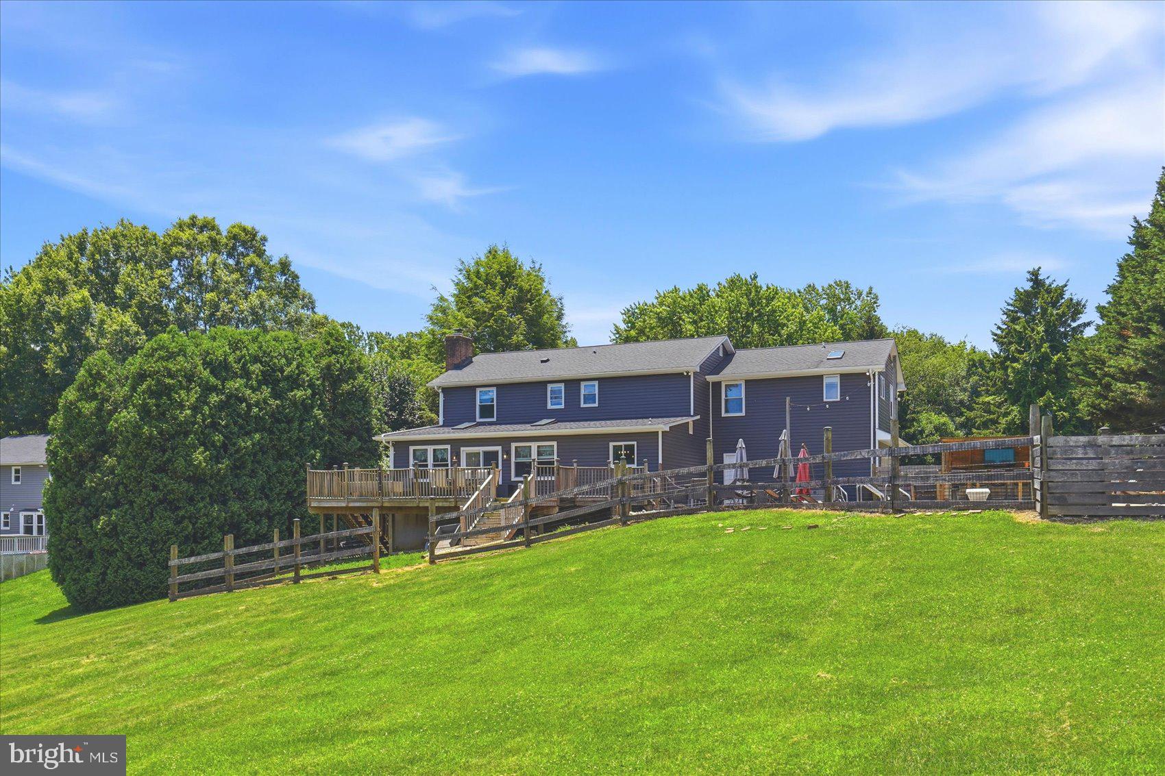 GREENFIELDS - Residential