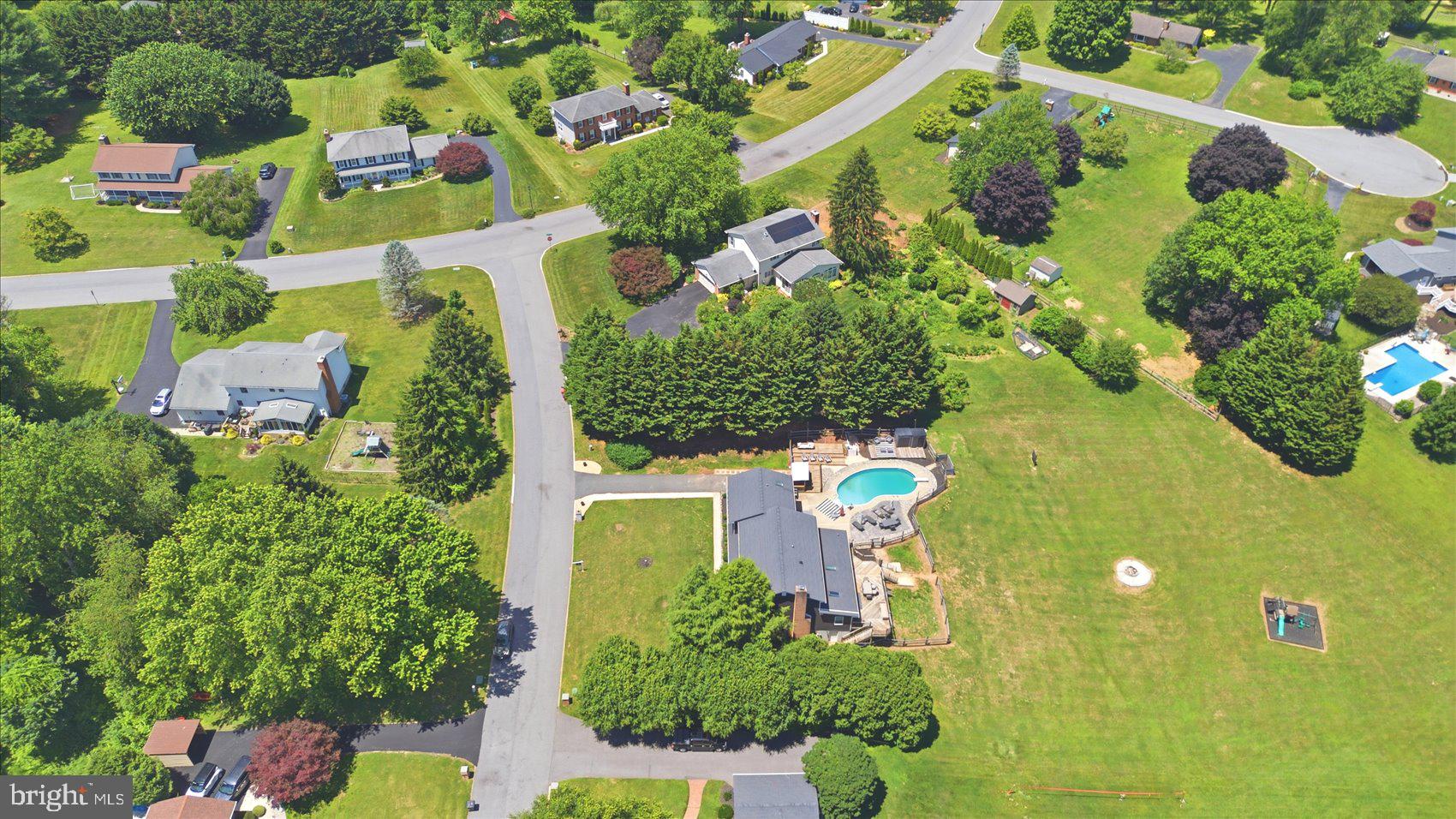 GREENFIELDS - Residential