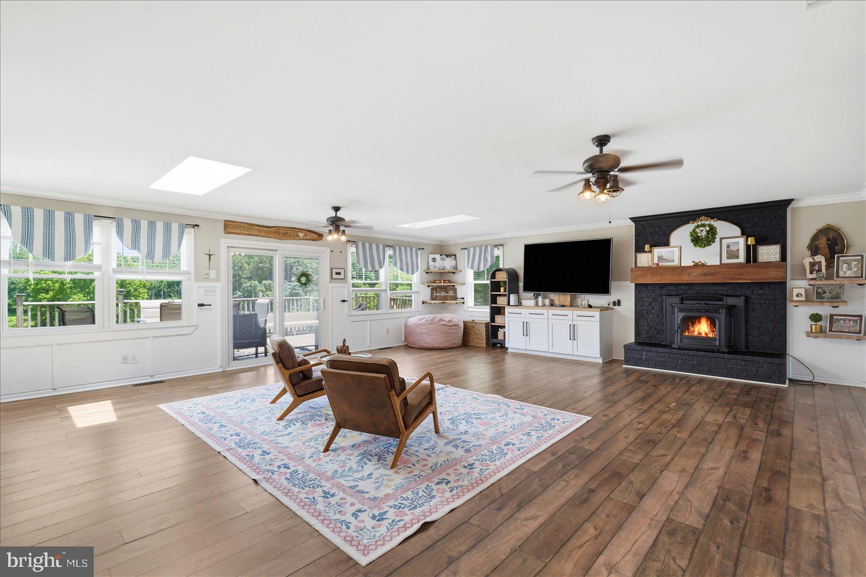 GREENFIELDS - Residential