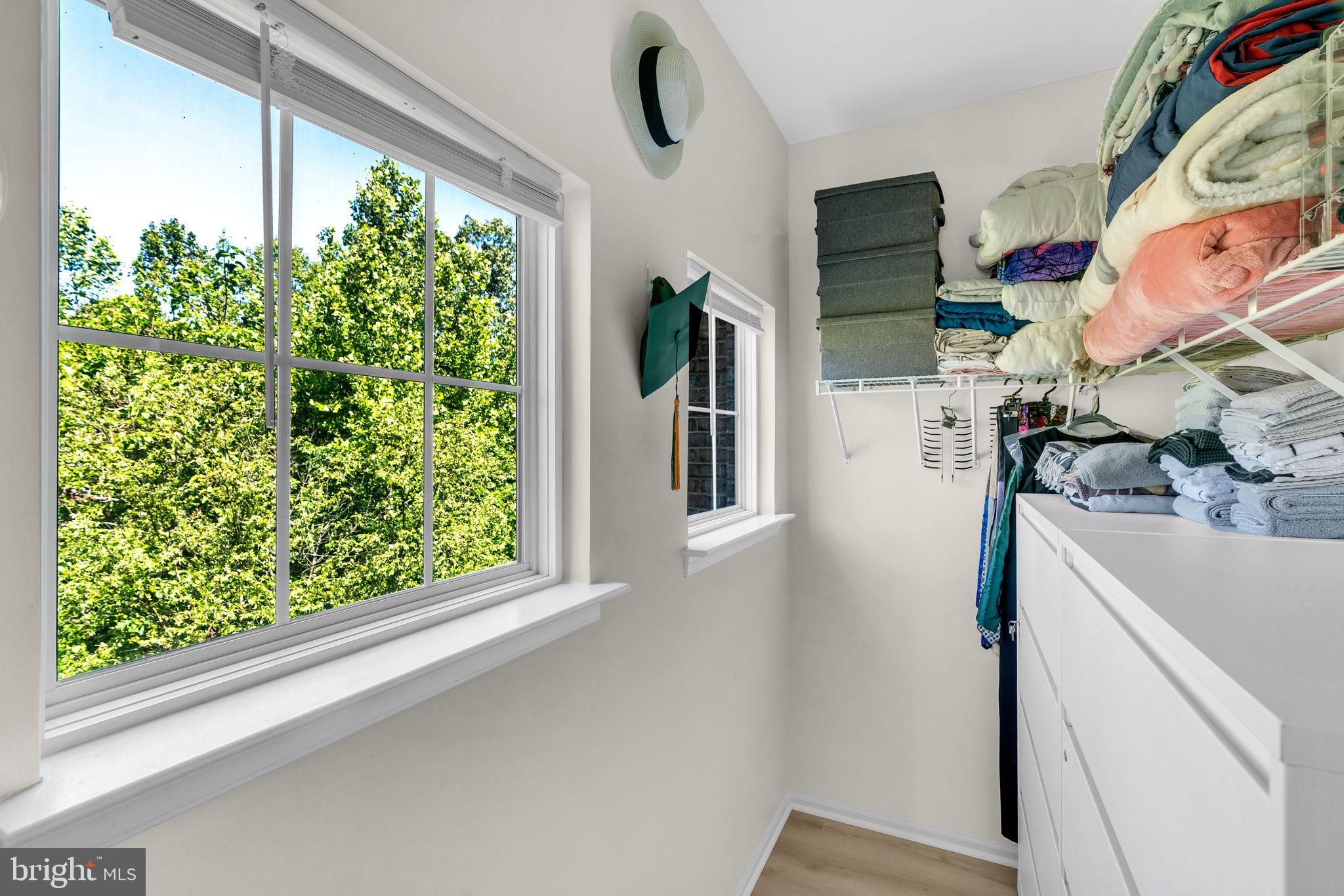 THE TOWNES CONDOMINIUM - Residential