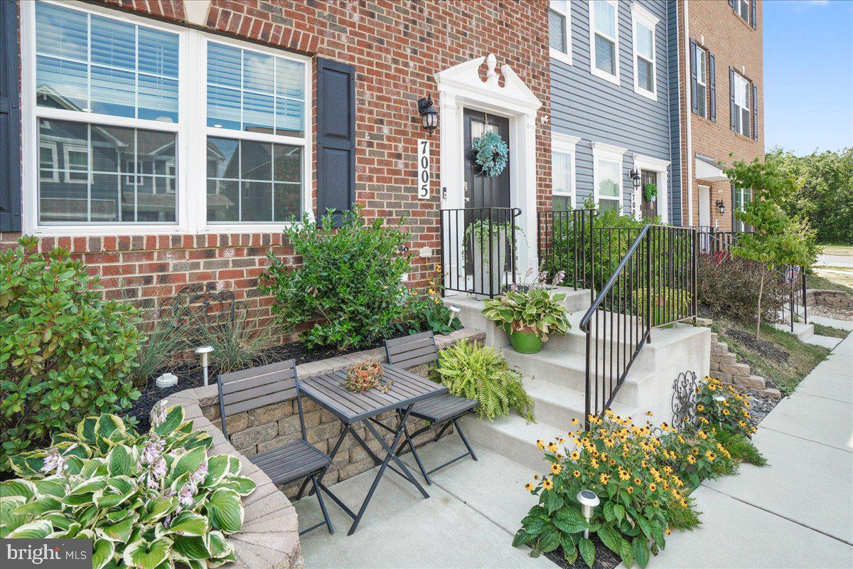 WESTVIEW SOUTH - Residential