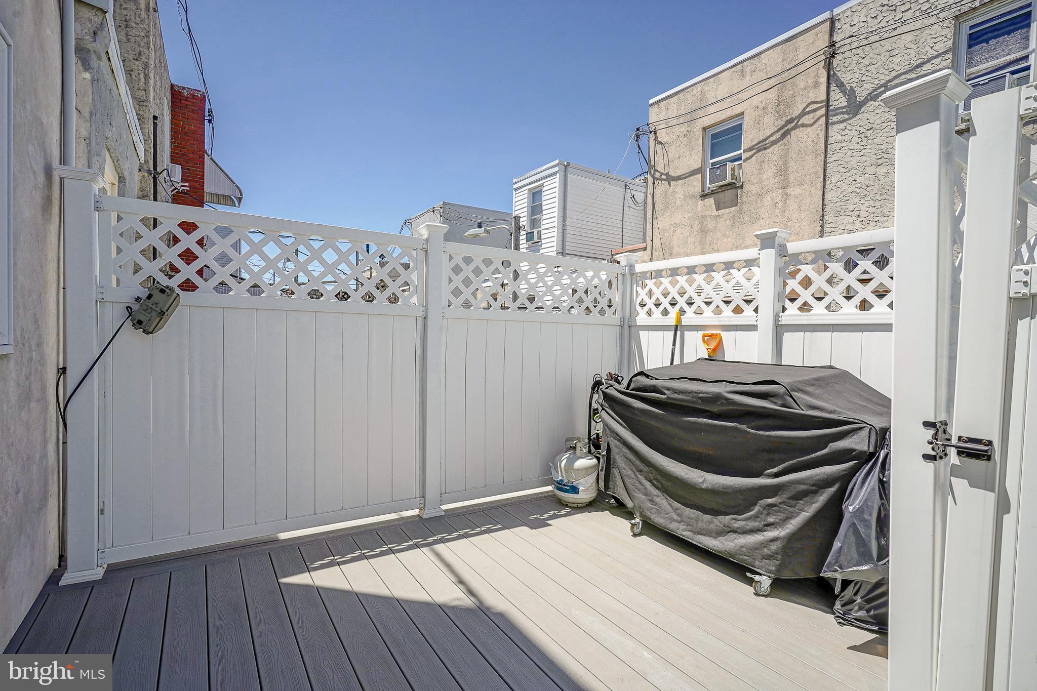MARCONI PARK EAST - Residential