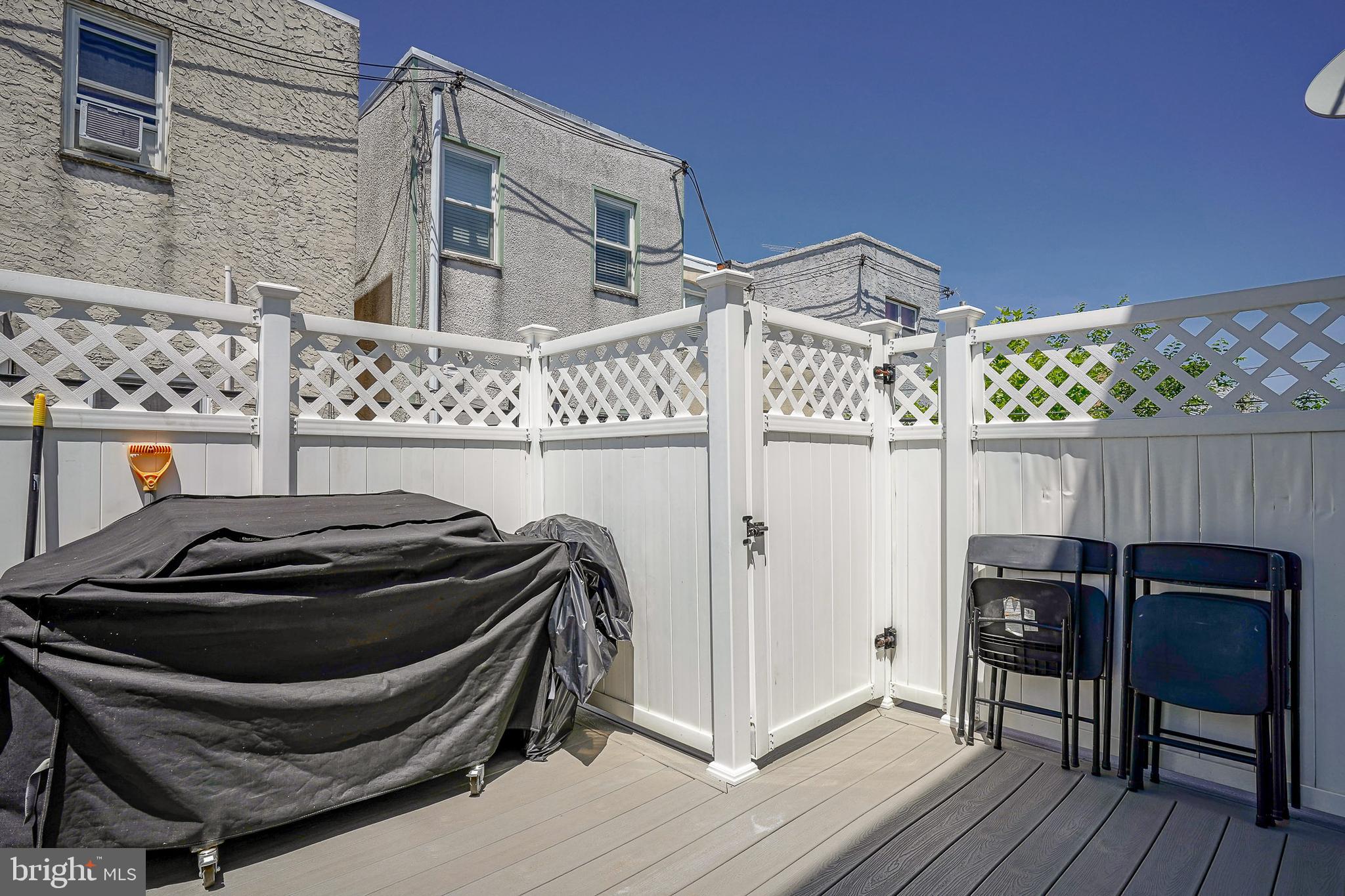 MARCONI PARK EAST - Residential