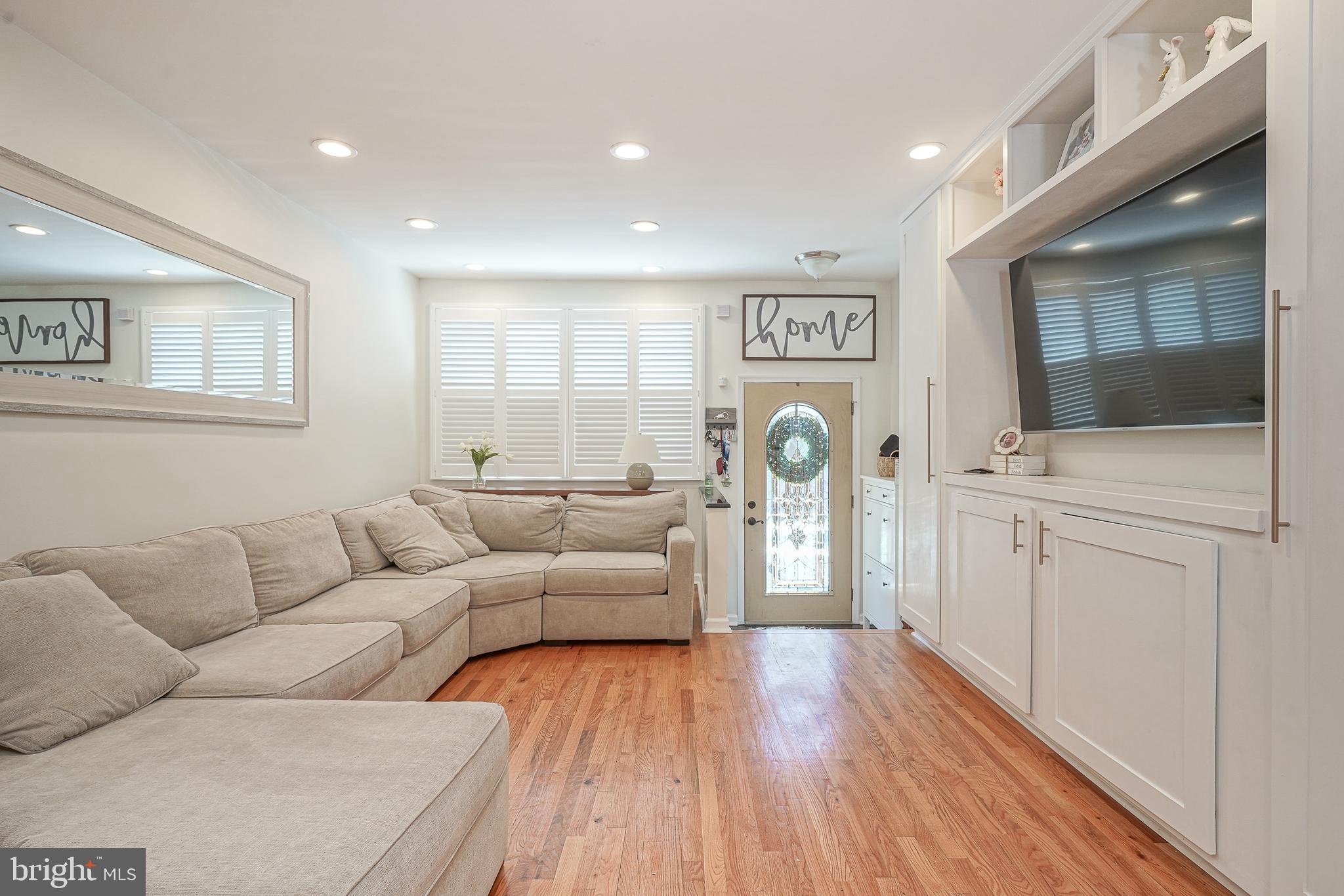 MARCONI PARK EAST - Residential